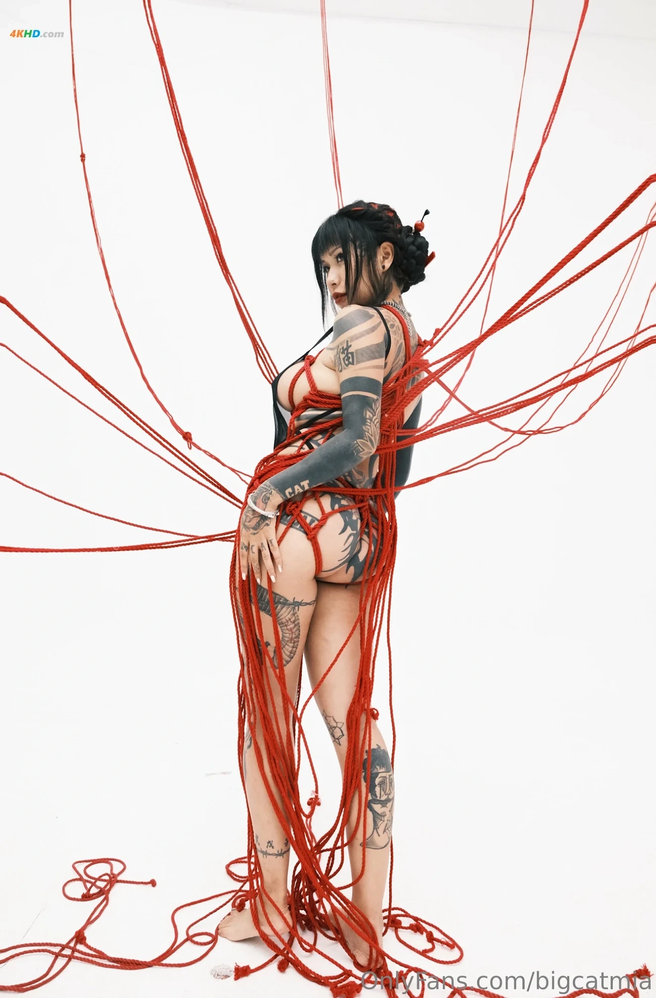 GaoQiaoYouMei(bigcatmia) - OnlyfansWenShenFuLiJiShiTuHeJi — photo 30