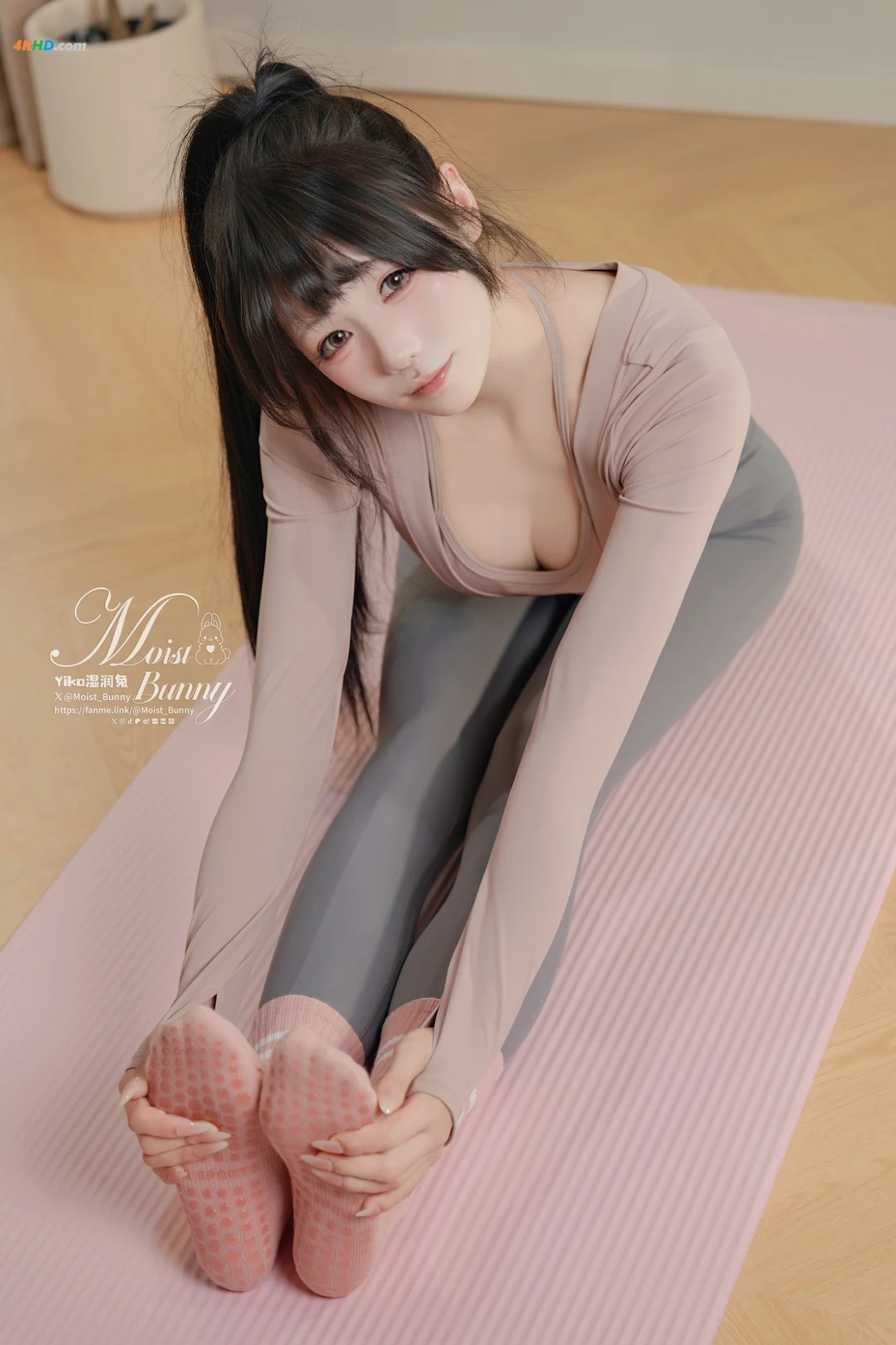 YikoShiRunTu 25.06YueZuoPin ShangMenSiJiaoKe — photo 8