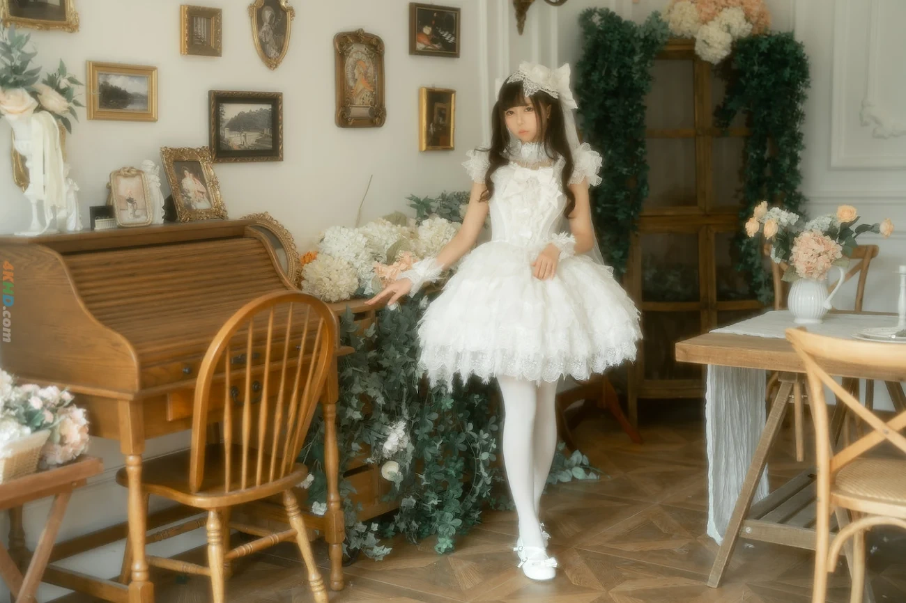 TieShouJiaoShou ChuJiaDeXiaoDanGao — photo 1