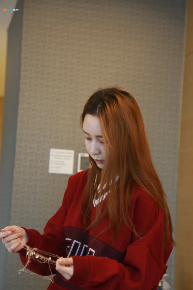 [XR Uncensored] Qiao Yi Lin (QiaoYiLin) - R18 XiuRenWangMoTe NiDeZhuanShuKuaiLe