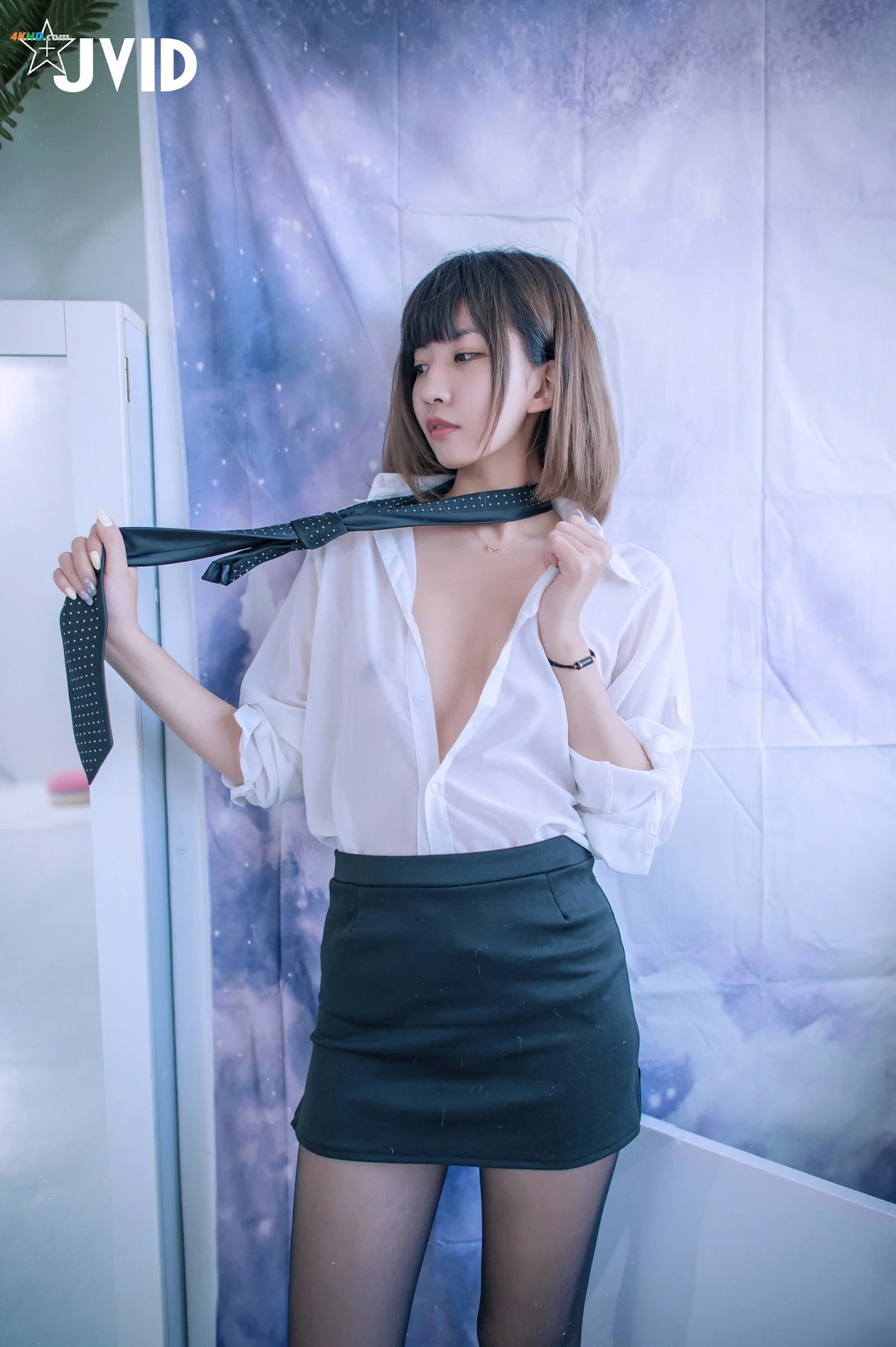 [JVID] GuoBaoBao - MianShiYuDaoBianTaiGongSiGuoBaoBao — photo 41