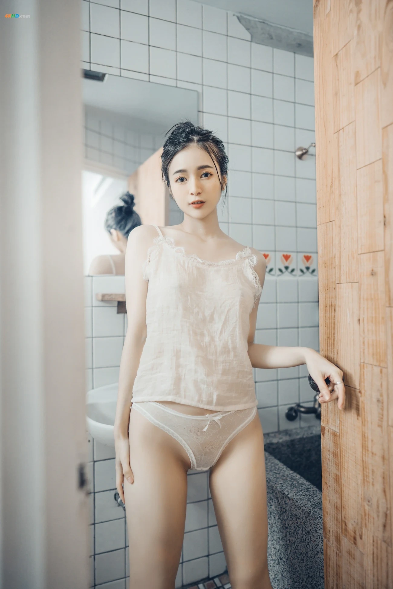 [JVID] ChenChen - ZhongYuYueDaoNuShenPaoTang-YuJinYiZhiDiao-ZuiHouBuChuanLeZhiJiePai — photo 61