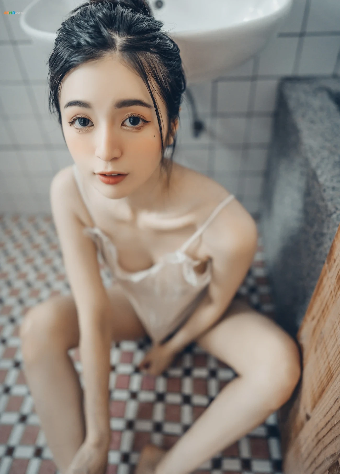 [JVID] ChenChen - ZhongYuYueDaoNuShenPaoTang-YuJinYiZhiDiao-ZuiHouBuChuanLeZhiJiePai — photo 65
