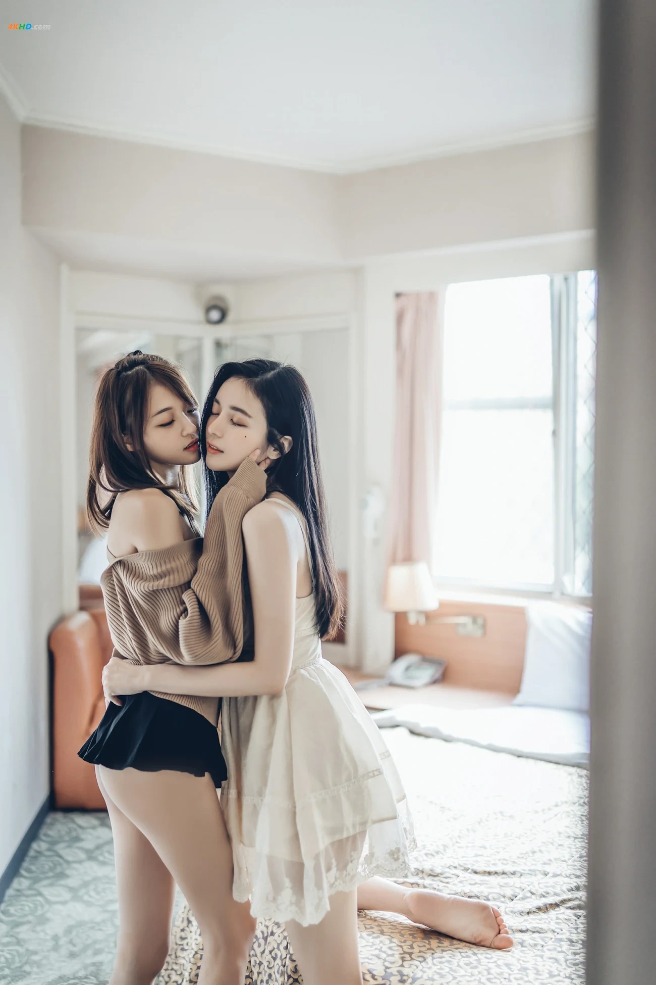 [JVID] ChenChen & YanYan Angel - WoDeDaXiaoNuYou-QingRenJieDaiLiangWeiNuYouKaiFangJian-ChaoChaoTouShangYiTouMingNeiKu — photo 2