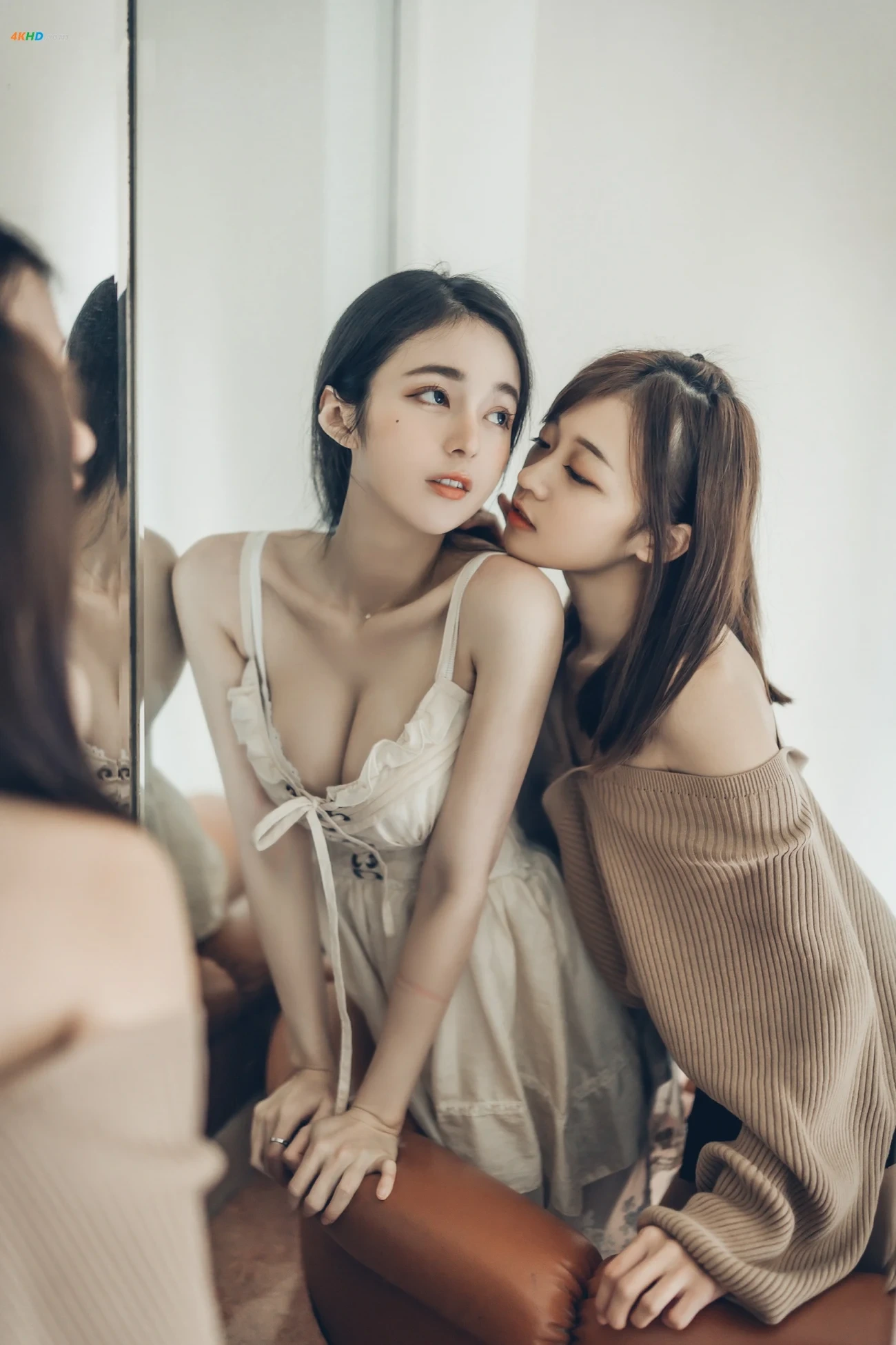 [JVID] ChenChen & YanYan Angel - WoDeDaXiaoNuYou-QingRenJieDaiLiangWeiNuYouKaiFangJian-ChaoChaoTouShangYiTouMingNeiKu — photo 20