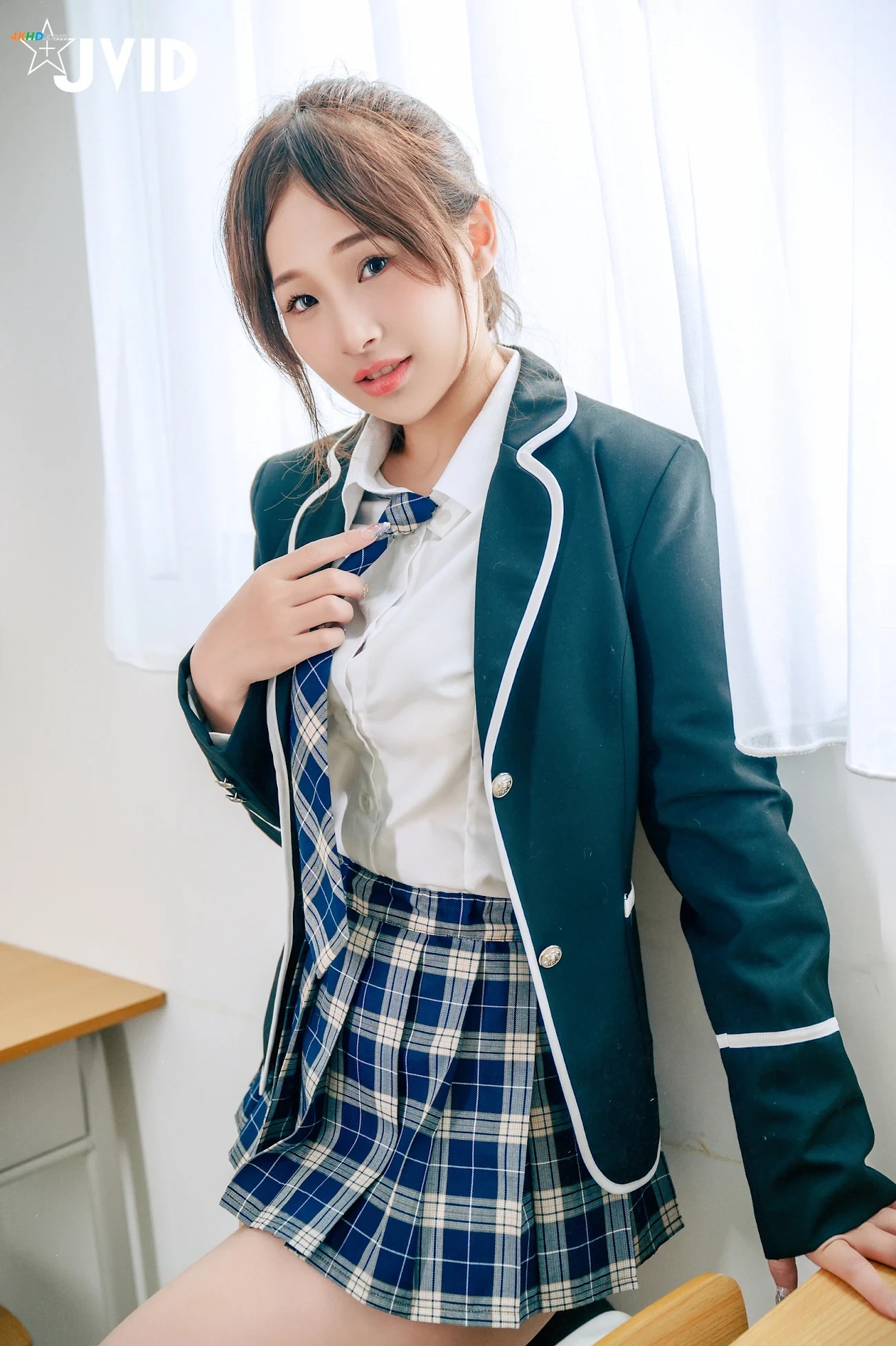 [JVID] JieMi Juice - XiaKeHouZaiJiaoShiSeSeBeiLaoShiFaXian — photo 67