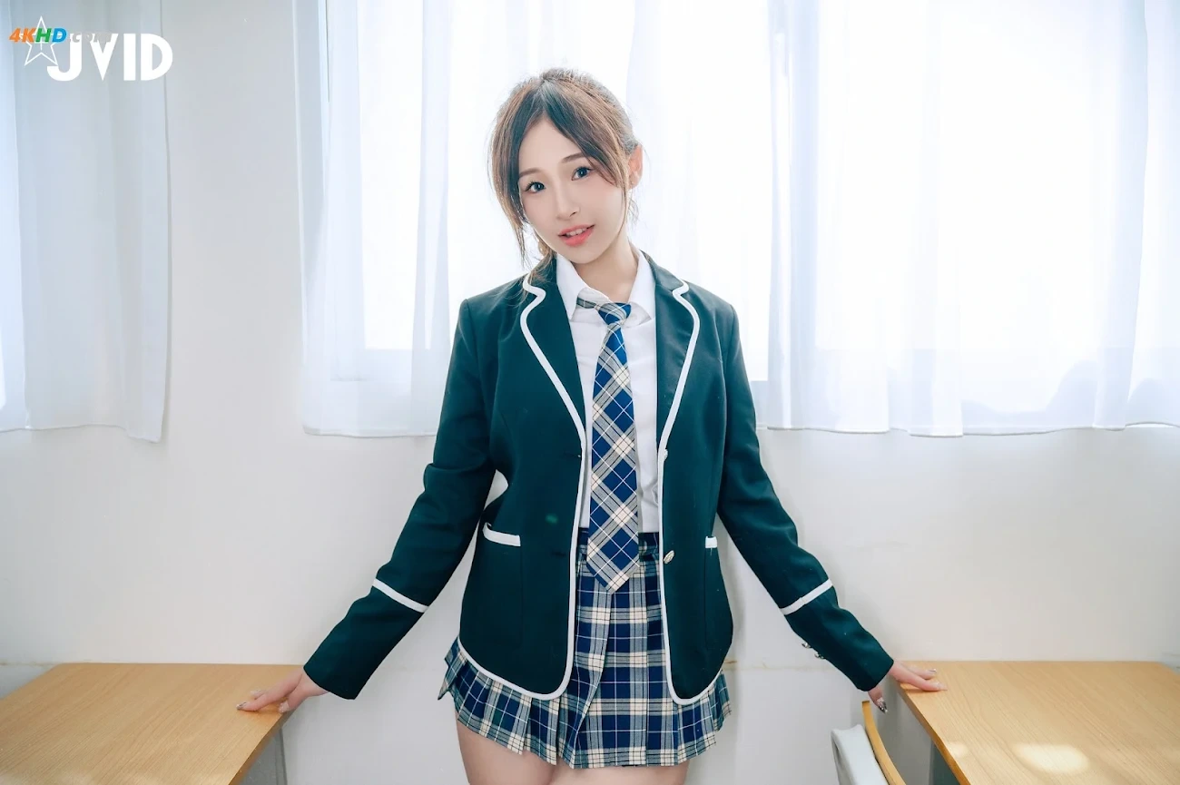 [JVID] JieMi Juice - XiaKeHouZaiJiaoShiSeSeBeiLaoShiFaXian — photo 68