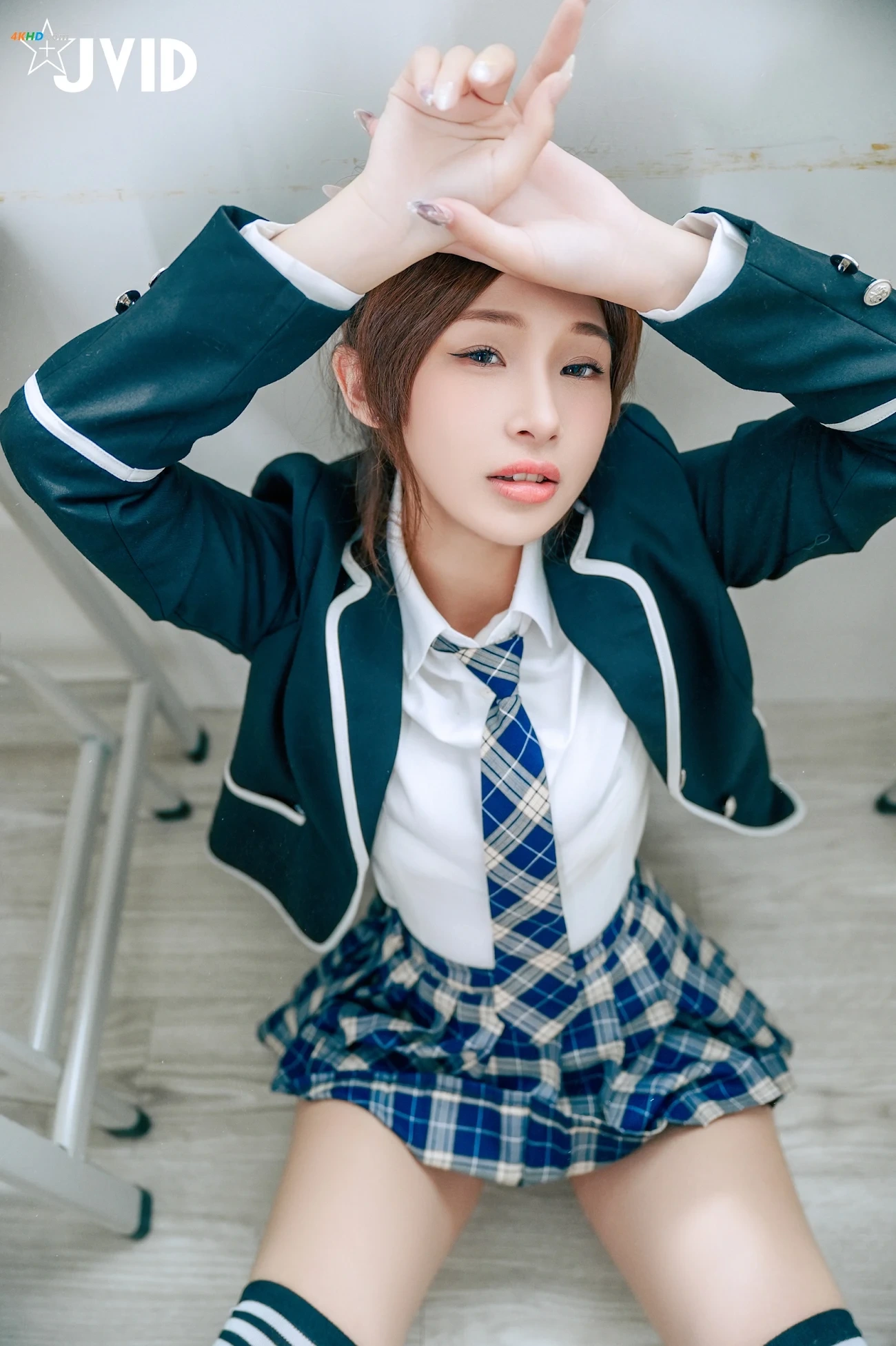 [JVID] JieMi Juice - XiaKeHouZaiJiaoShiSeSeBeiLaoShiFaXian — photo 92