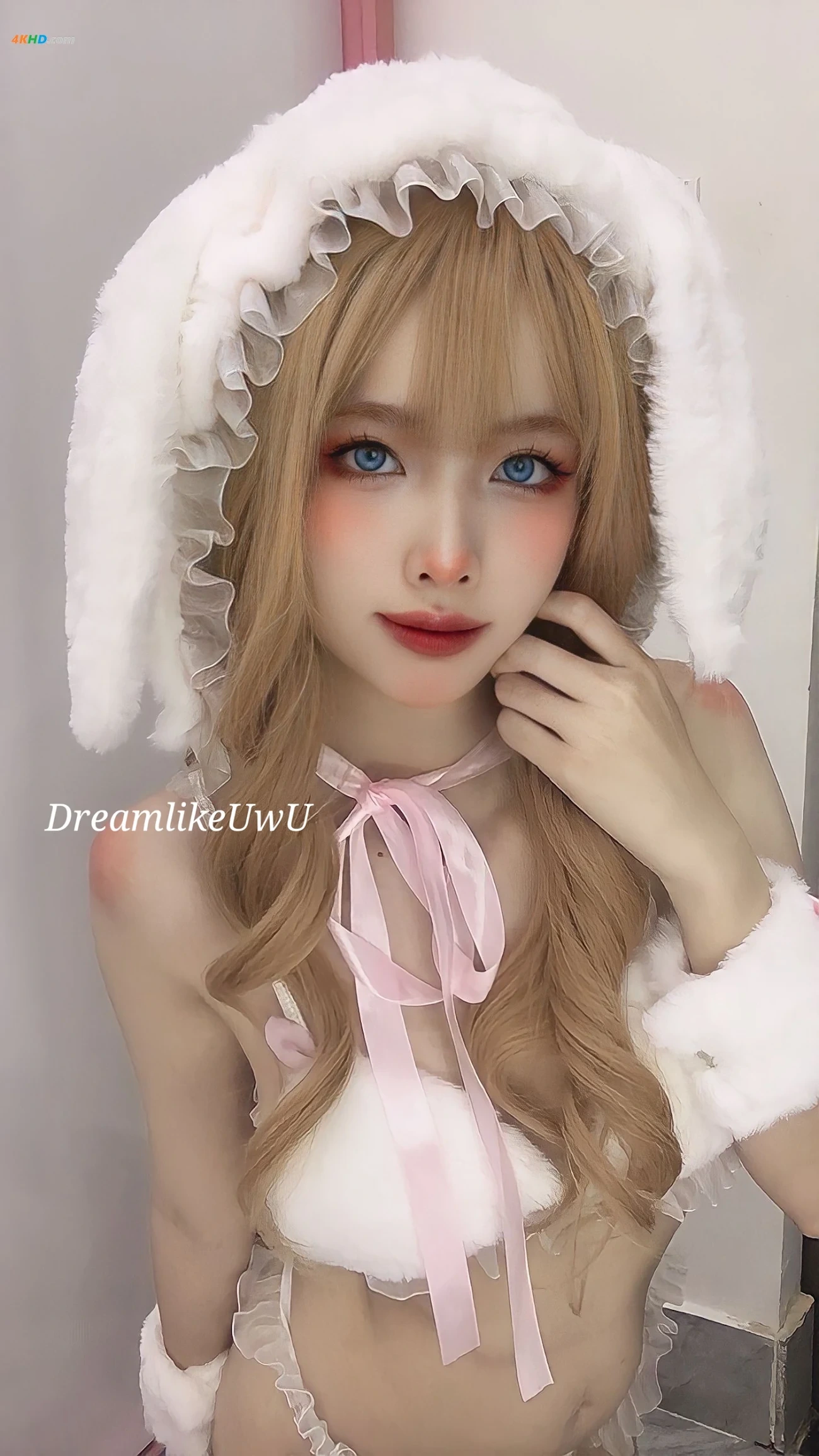 DreamlikeUwU White Rabbit — photo 16