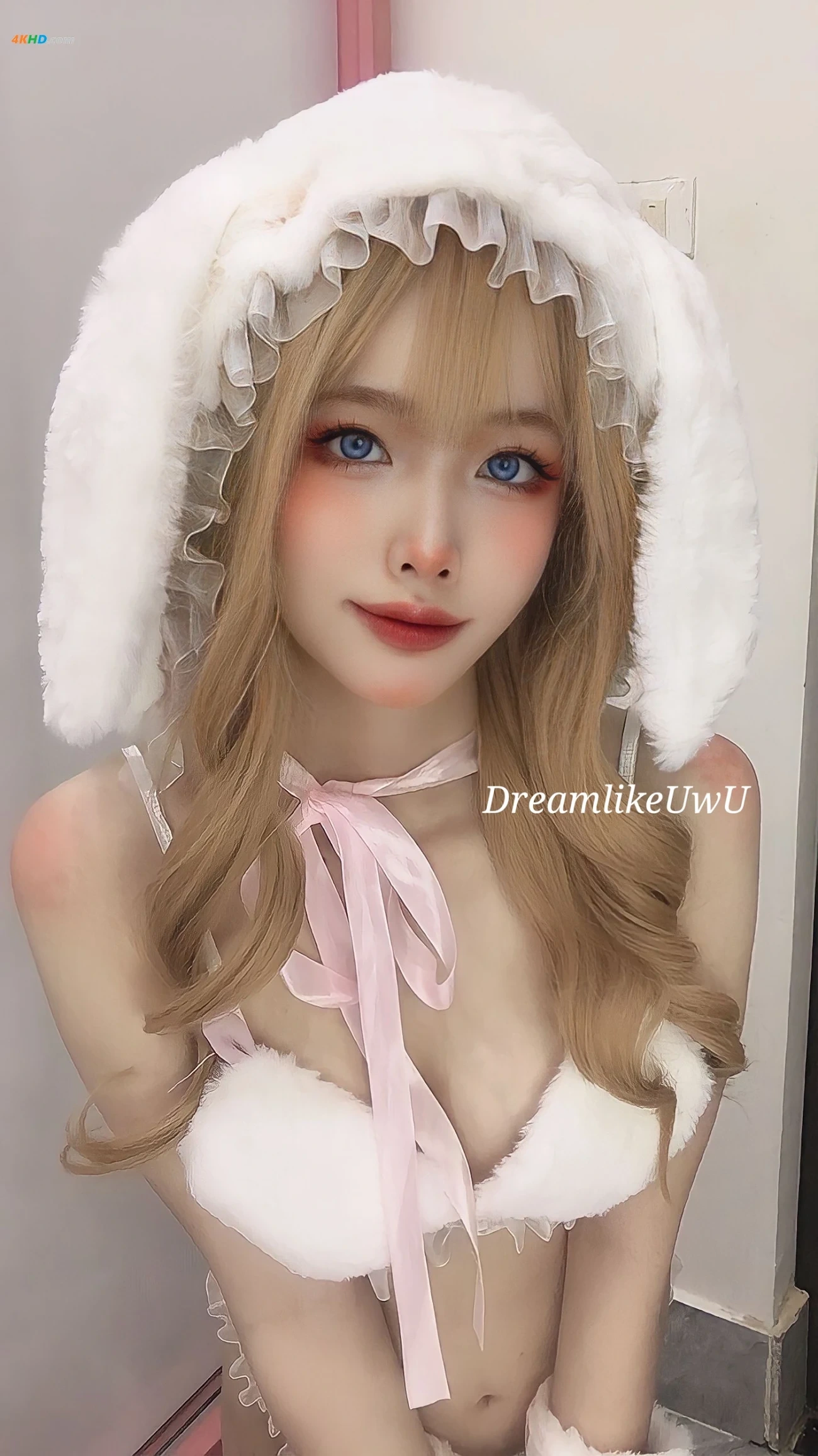 DreamlikeUwU White Rabbit — photo 17