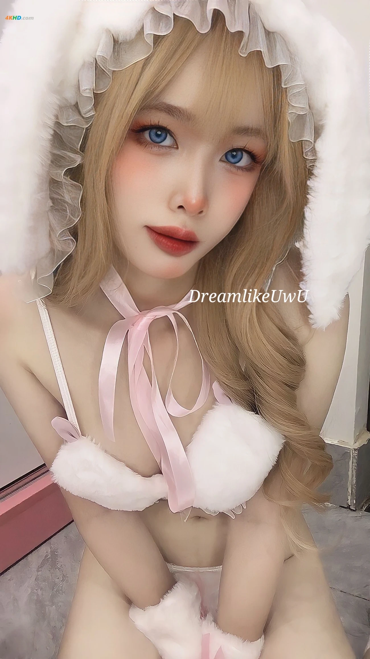 DreamlikeUwU White Rabbit — photo 32