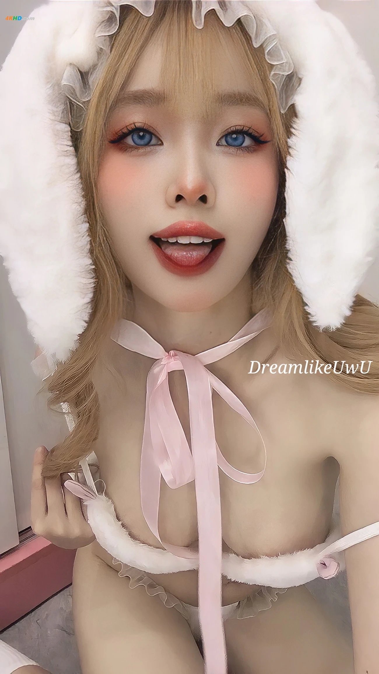DreamlikeUwU White Rabbit — photo 42