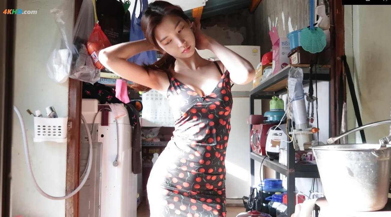 Leezy IJi (WebHwaBo&JjalbEunYeongSang)(YuLyoHuWon) YoutubeGangQinBoZhuleezy BuFenpartonNeiRong — photo 76