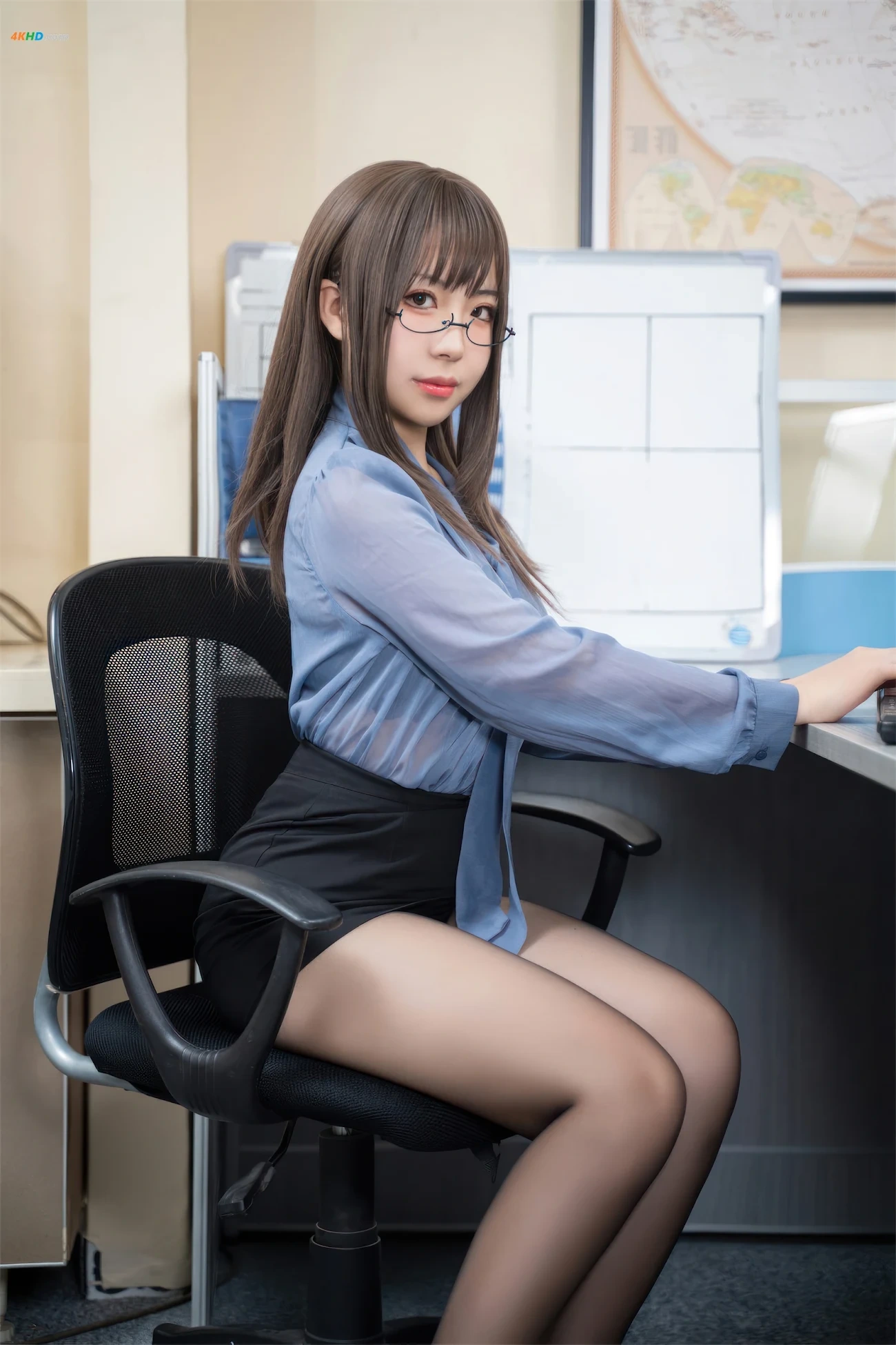 HuSenSen HeiSiYanJingNiang — photo 1