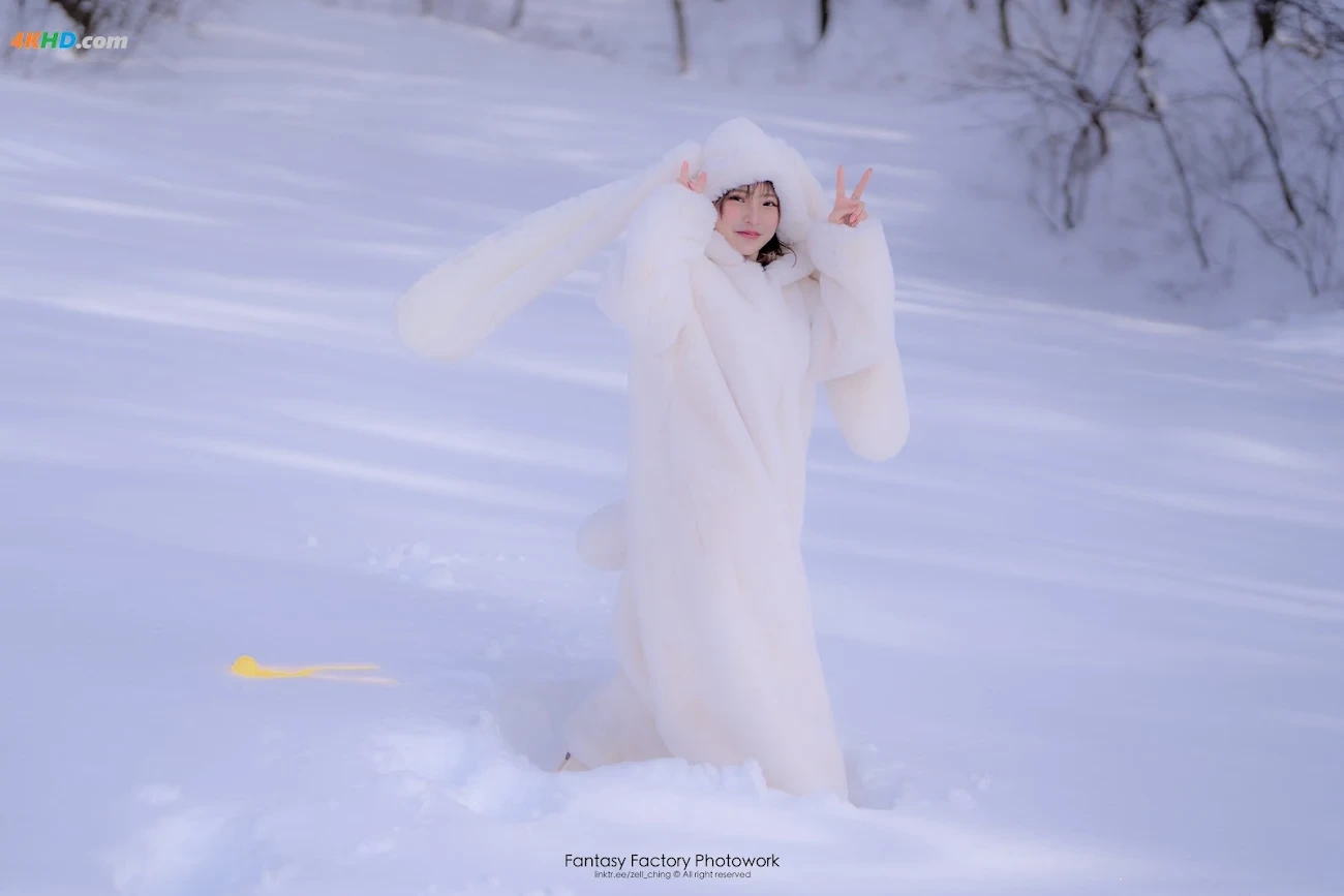 [Fantasy Factory] XiaoDing - CosplayXieZhen - Snow Rabbit — photo 2