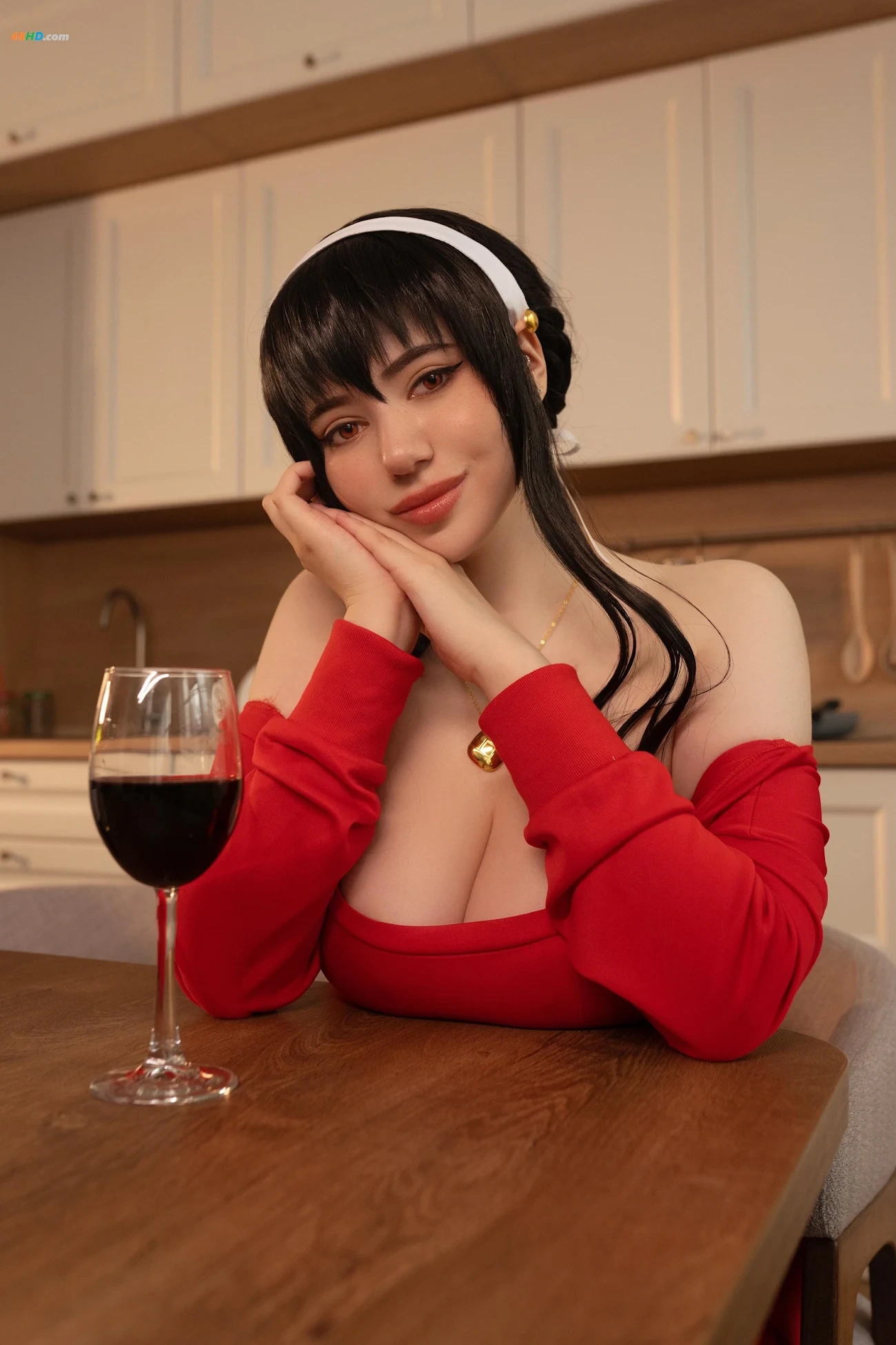 Alina Becker - Yor Forger Red Sweater — photo 5