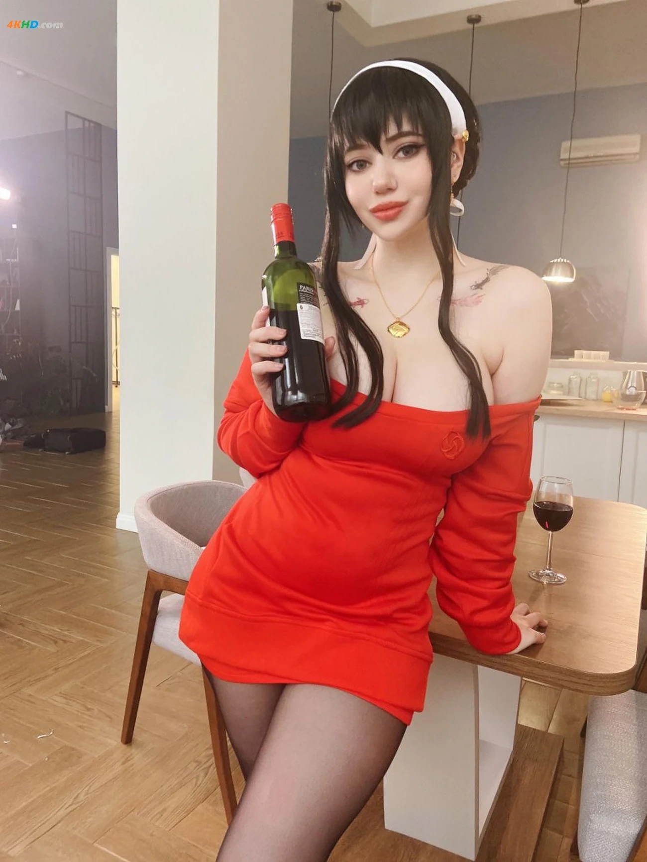 Alina Becker - Yor Forger Red Sweater — photo 49