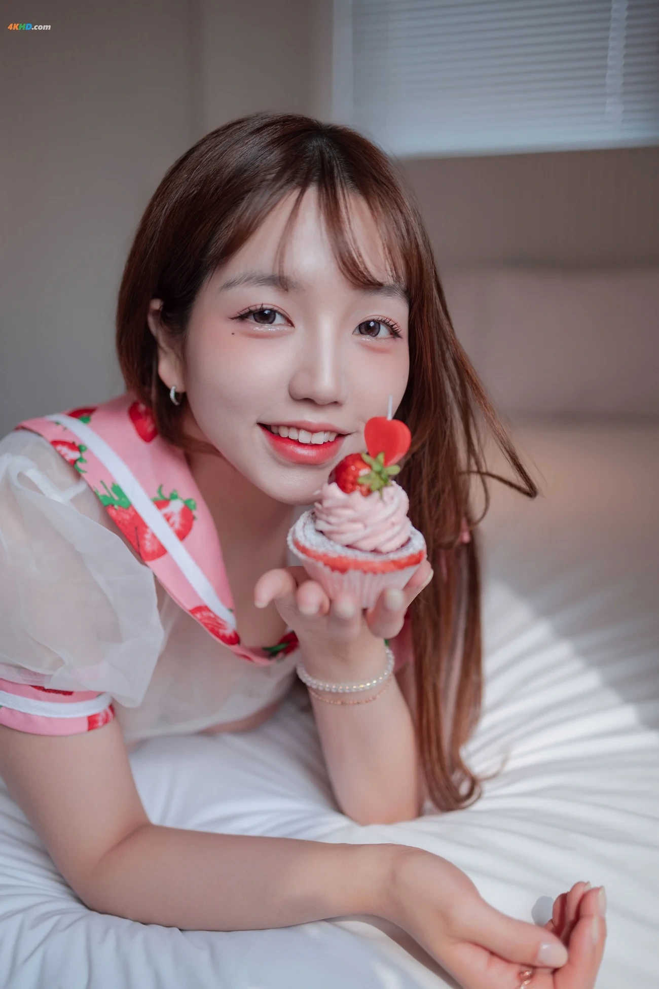 [Yoonbly] Strawberry Lingerie — photo 19