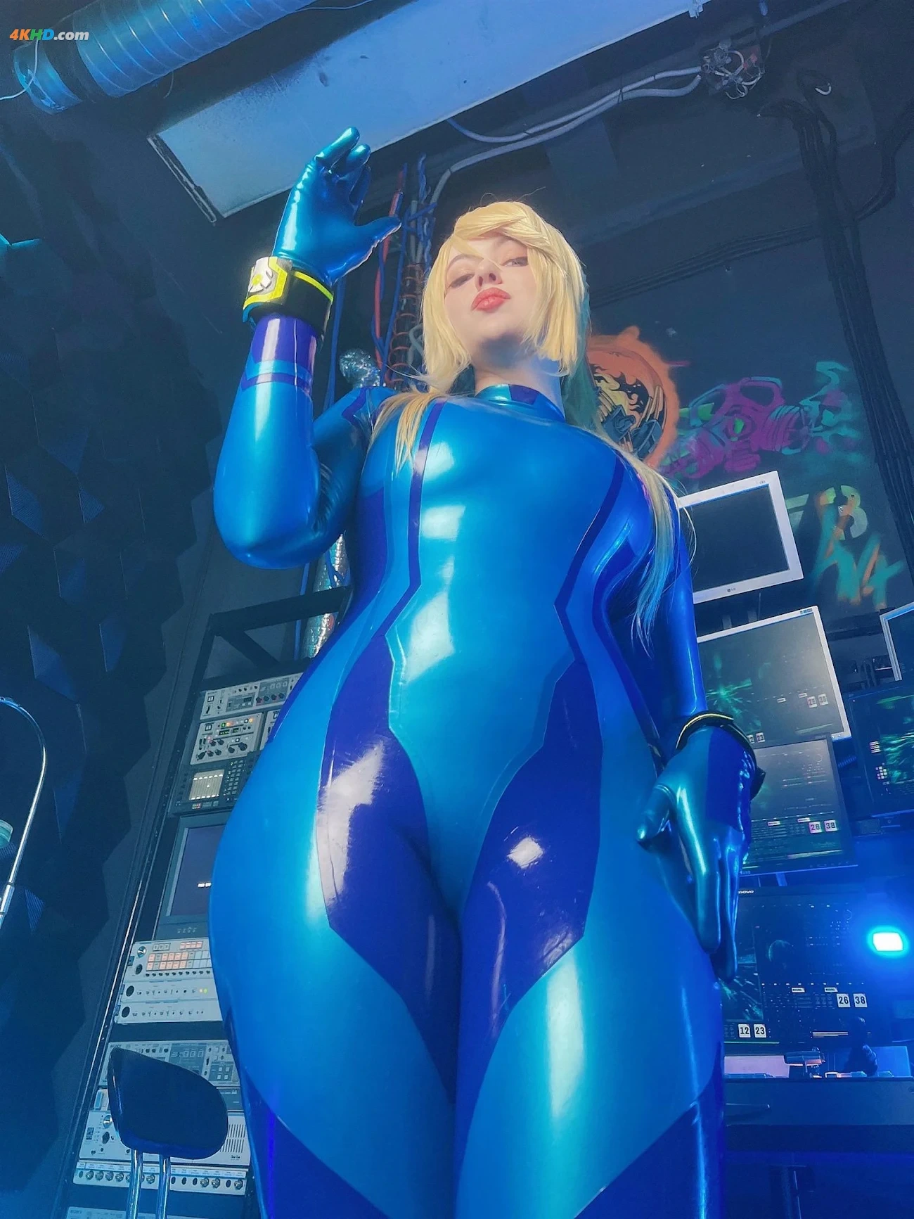 Alina Becker - Samus — photo 43