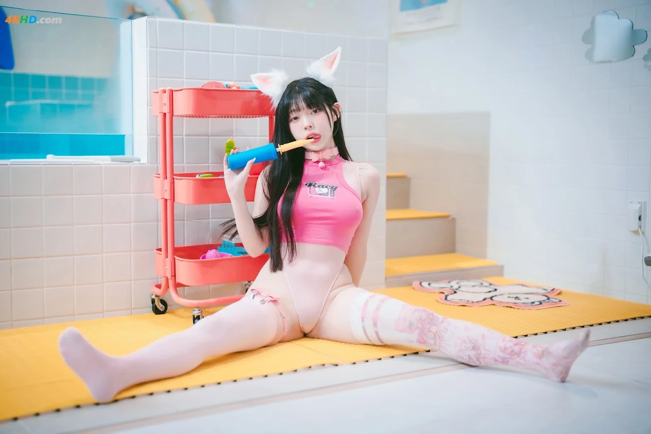 DJAWA Photo - Yudi - Pink Bunny & Black Cat — photo 8