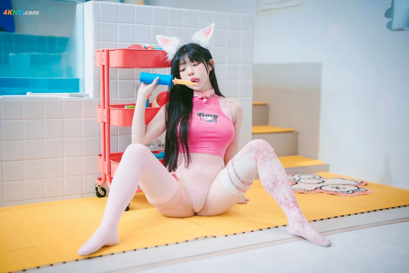 DJAWA Photo - Yudi - Pink Bunny & Black Cat — photo 9