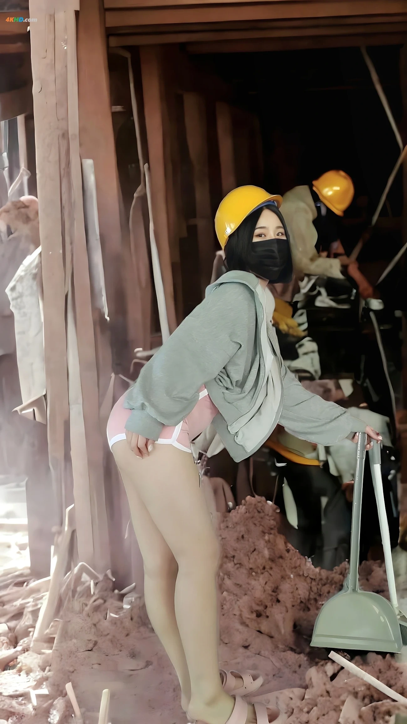 JYEONG - Construction site — photo 16