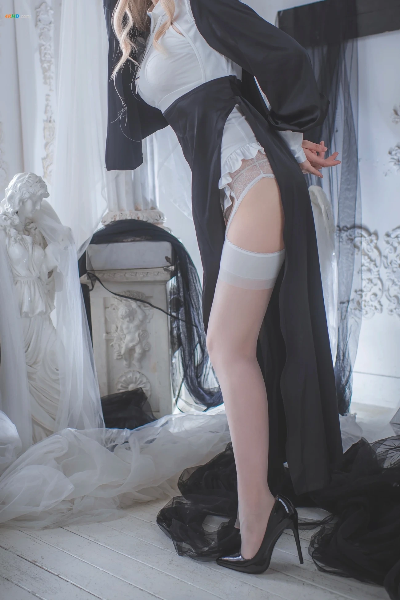 CoserYiYi XiuNu — photo 43