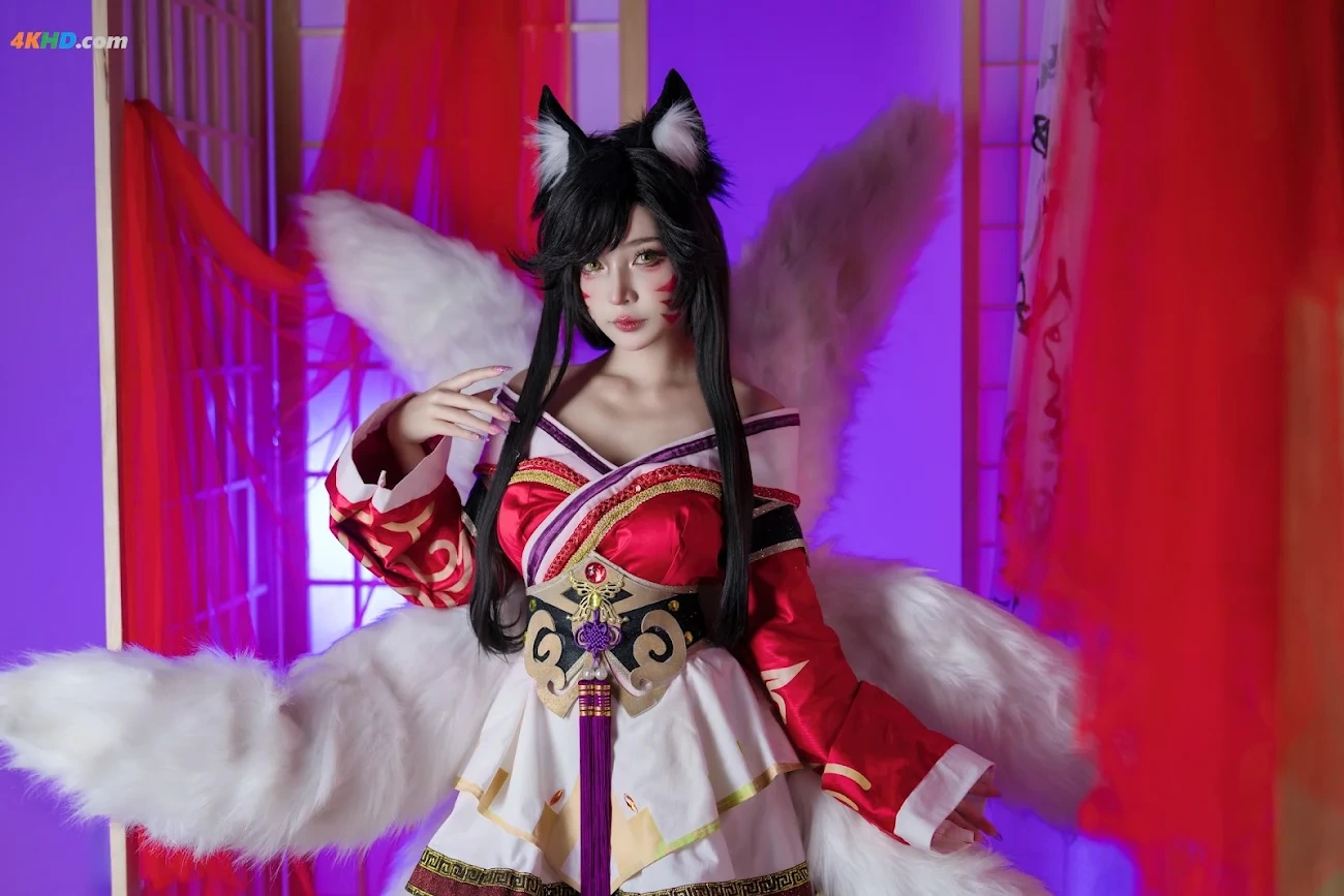Umeko J - Ahri — photo 2