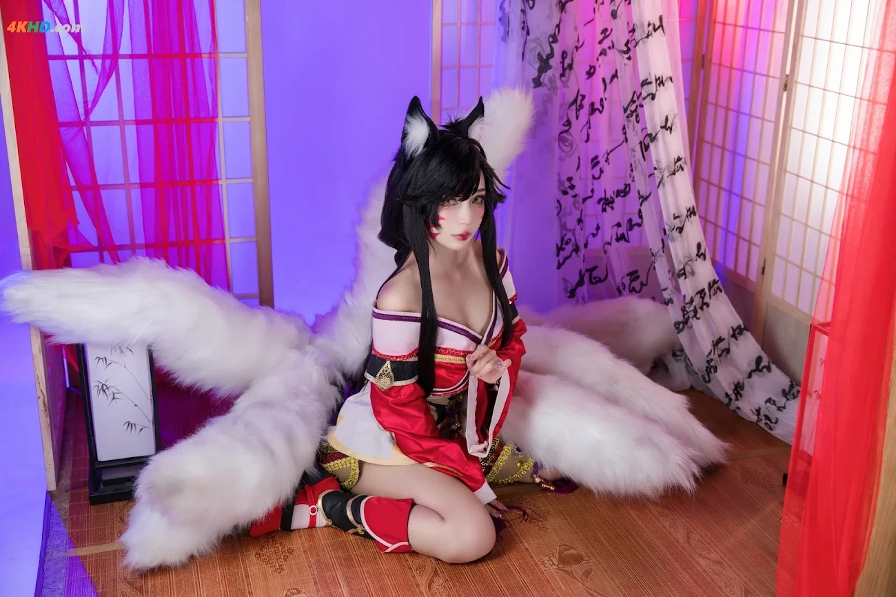 Umeko J - Ahri — photo 19
