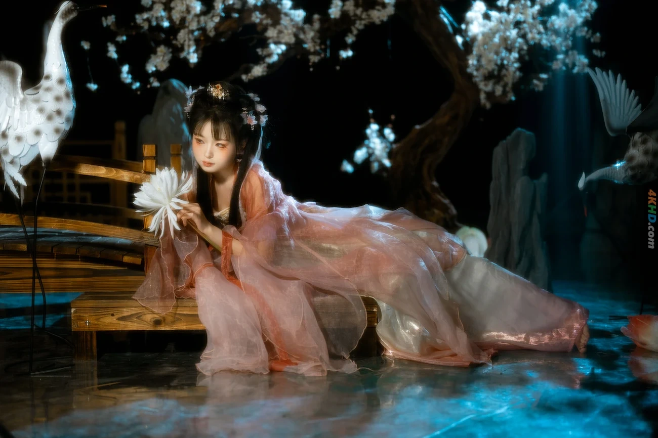 TieShouJiaoShou WeiGongKaiZuoPinXiaoHeJi — photo 5