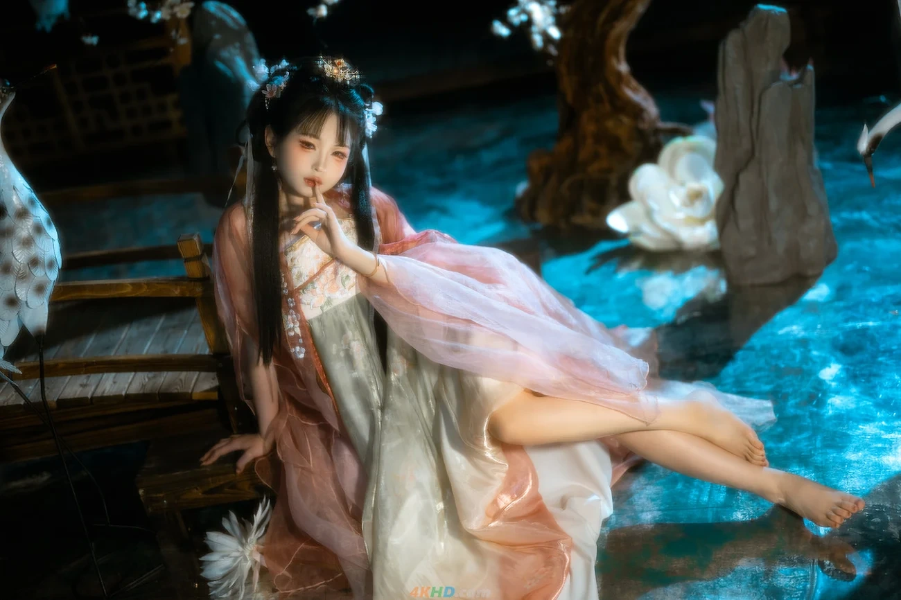 TieShouJiaoShou WeiGongKaiZuoPinXiaoHeJi — photo 8