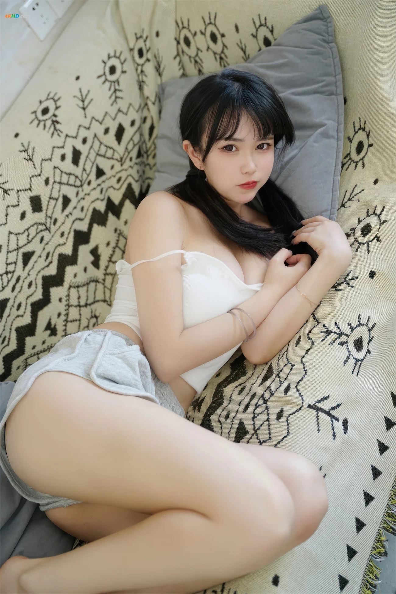 TinaHenYaoNieYa - BaiSeChunYuDiaoDai — photo 26