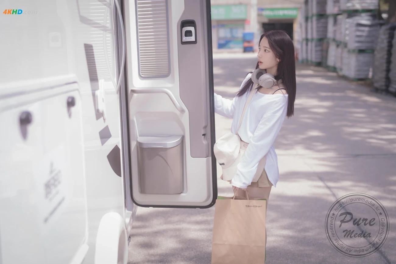 Pure Media Vol.0287 Sex_Vacation_In_Camping_Car Yeha (YeHa) — photo 11
