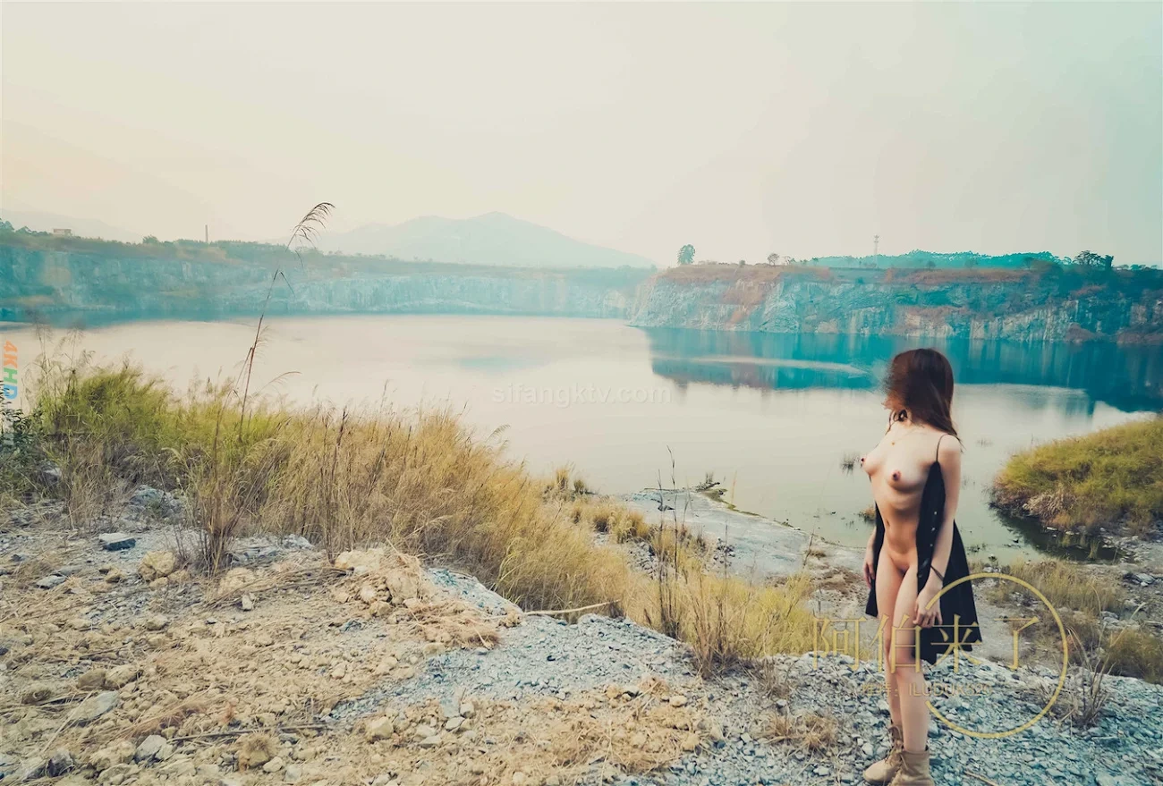 [OtherXXX] GeLeiRenQiSeYingShiQianGuiZeJiPinWangHongSiPaiLiuChu — photo 215