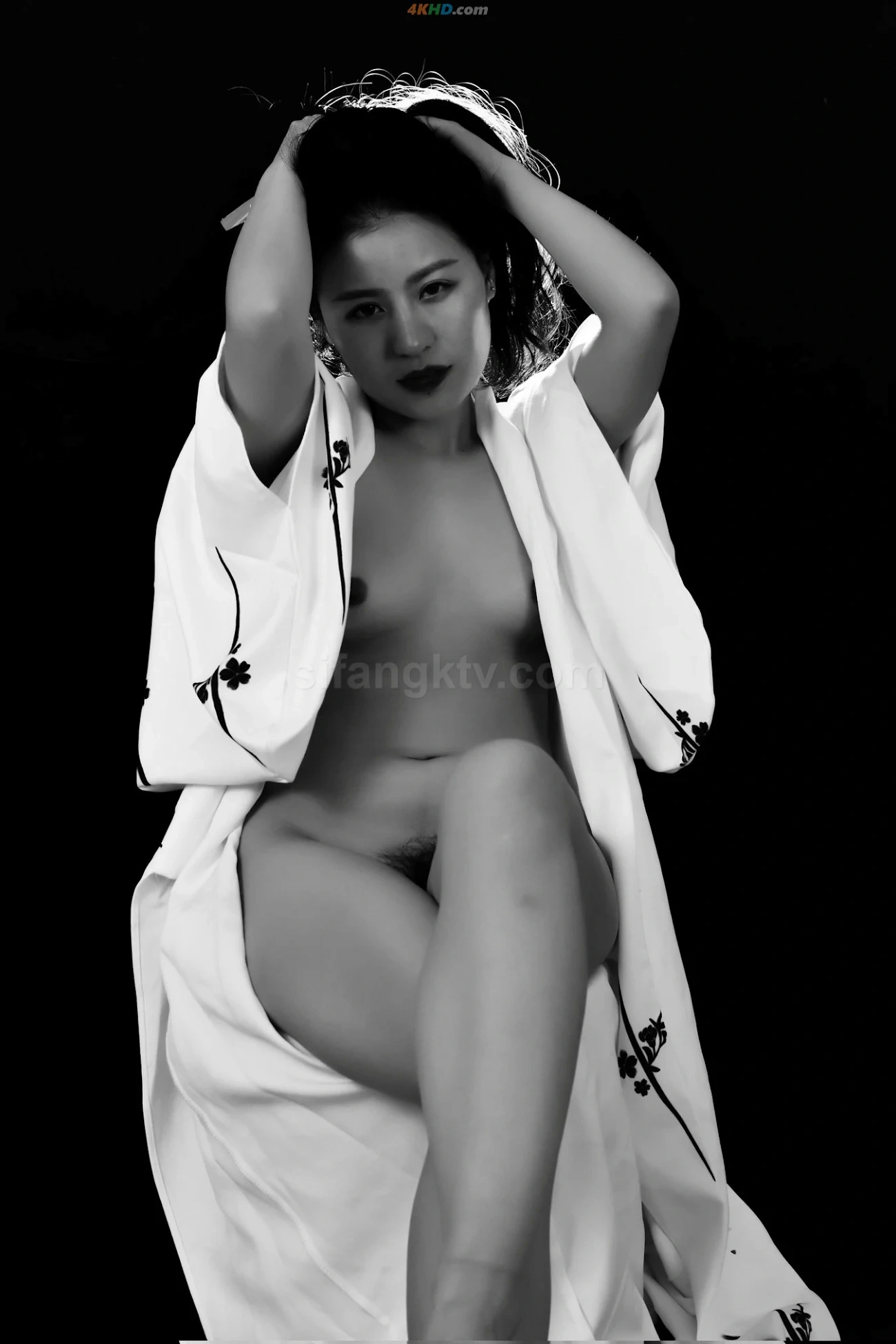 [OtherXXX] GeLeiRenQiSeYingShiQianGuiZeJiPinWangHongSiPaiLiuChu — photo 377