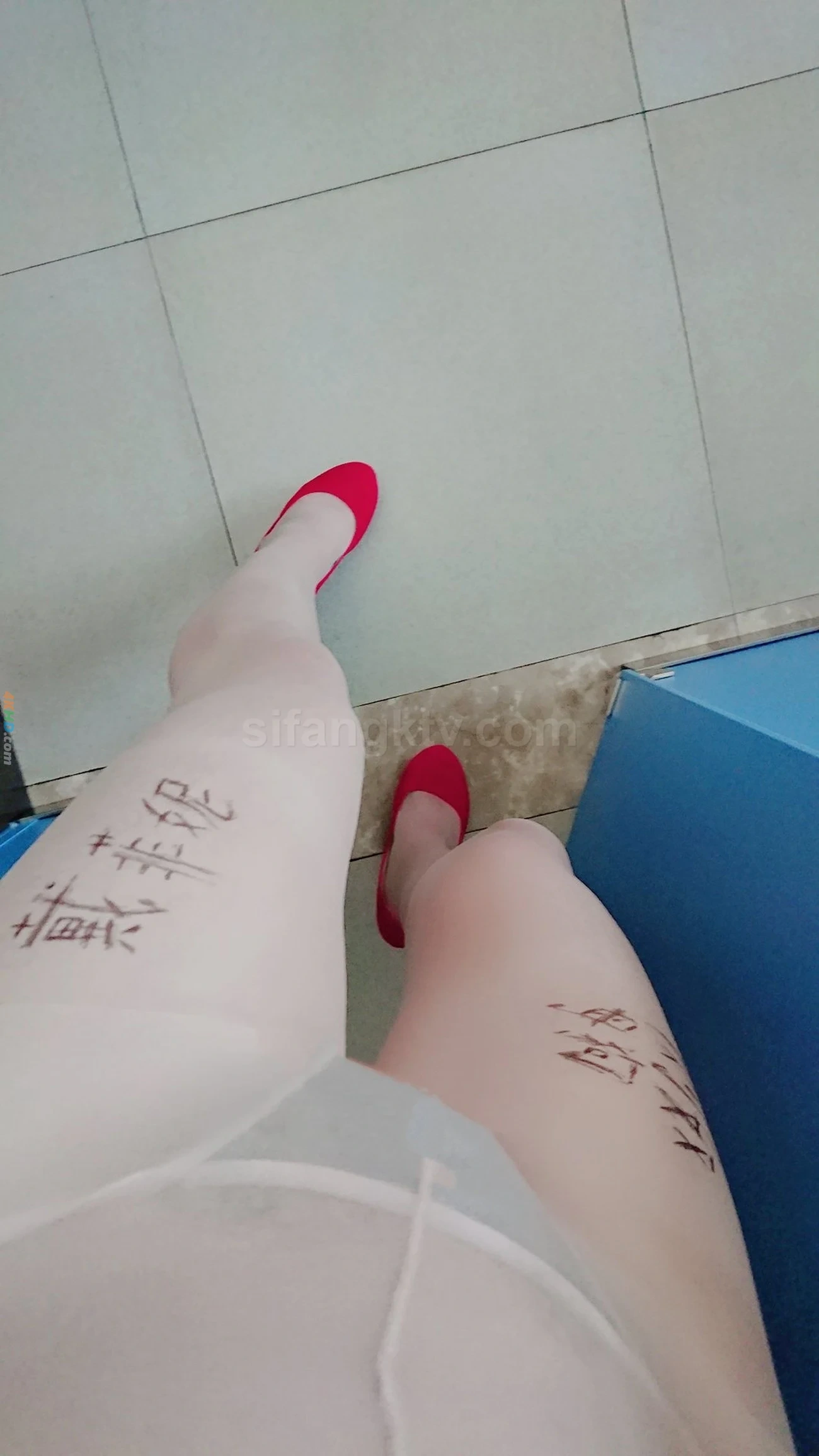[OtherXXX] GeLeiRenQiSeYingShiQianGuiZeJiPinWangHongSiPaiLiuChu — photo 664