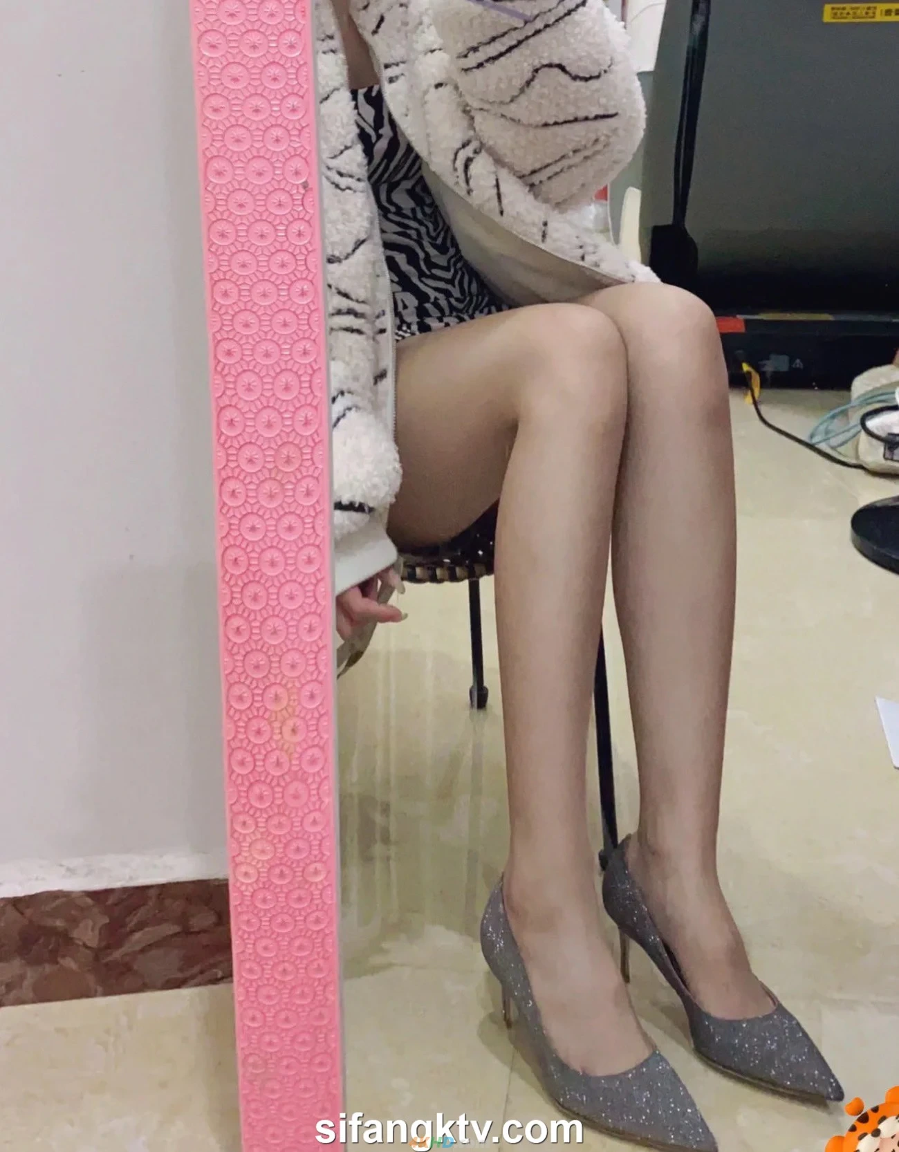 [OtherXXX] SheYingShi - LinXinYue LinYiPu GongYaoFei HuaYin AiXi Deng25WeiDingJiNuShenWeiMeiSiPai01 — photo 319