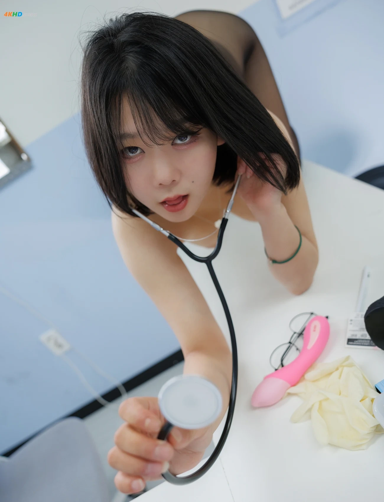 UMIZINE Zia.001 - Lady doctor — photo 13