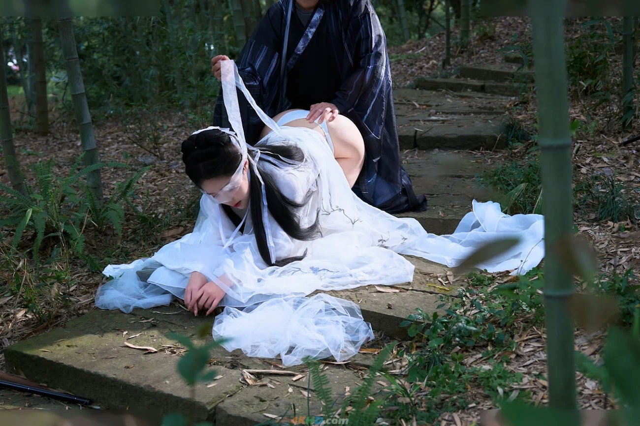 titi cosplay-XiaoLongNu — photo 62