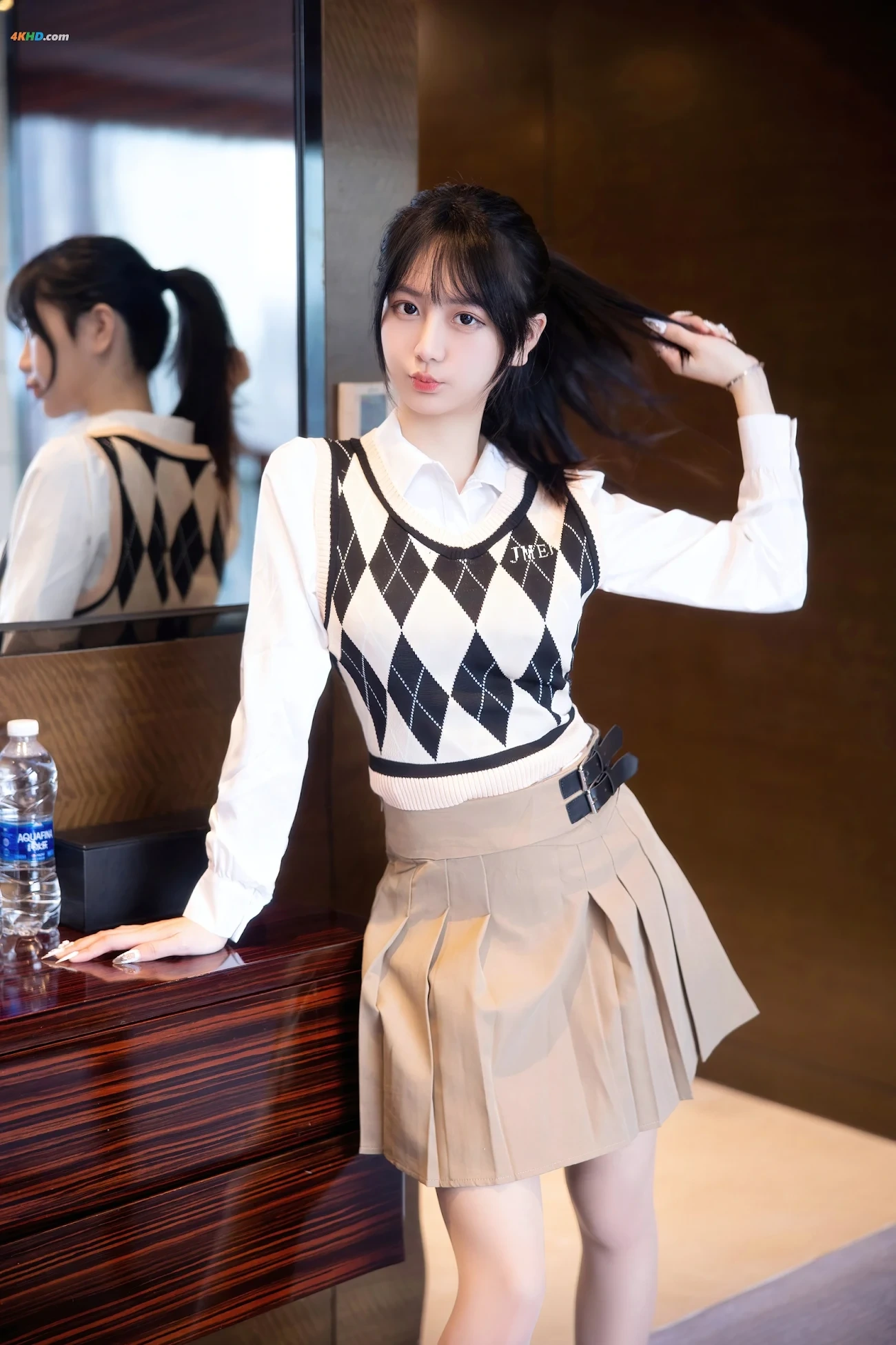 XieXiaoEn(YouYou) - DianDongWanJu — photo 7