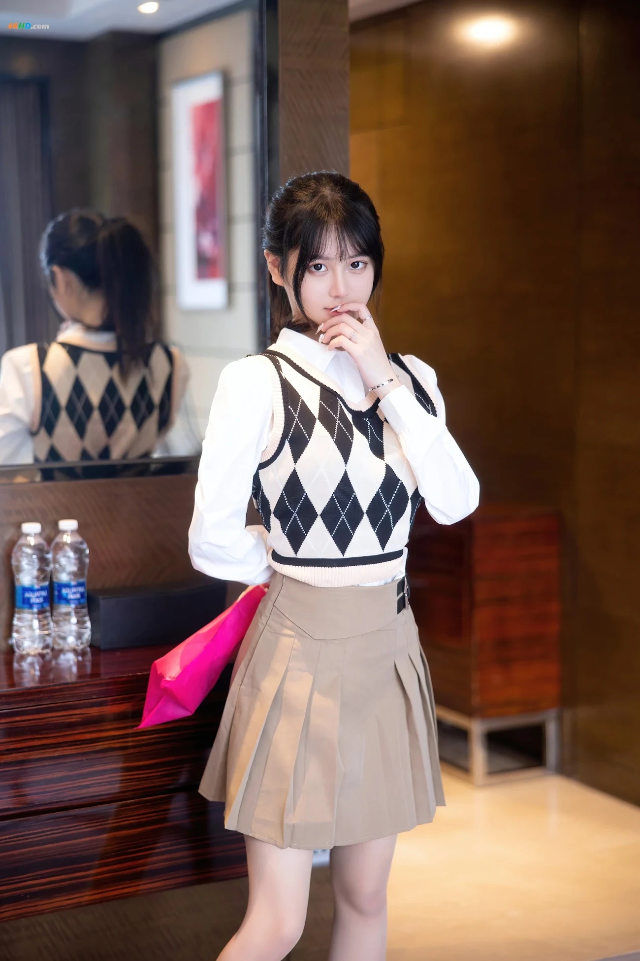 XieXiaoEn(YouYou) - DianDongWanJu — photo 8