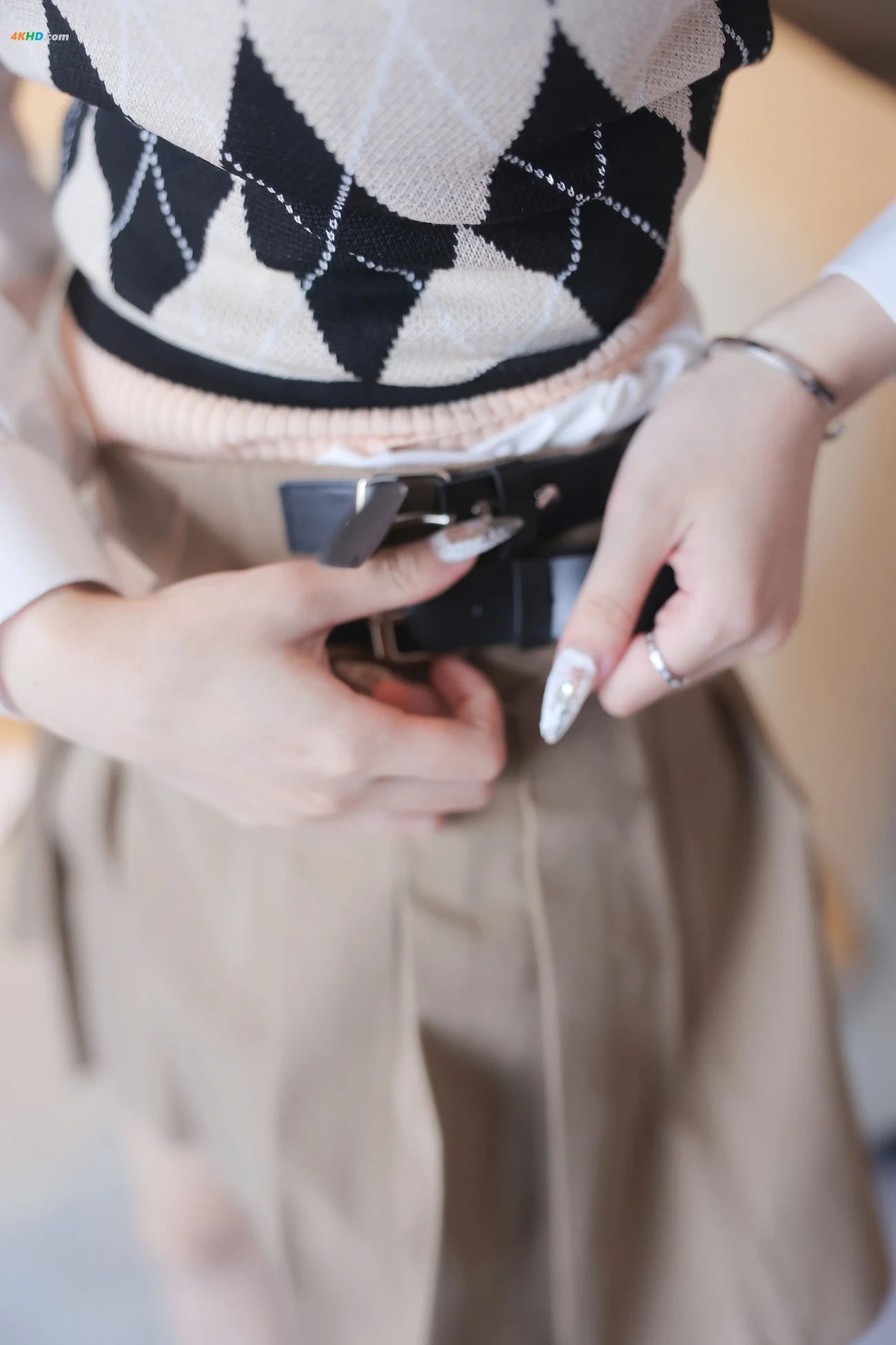 XieXiaoEn(YouYou) - DianDongWanJu — photo 17