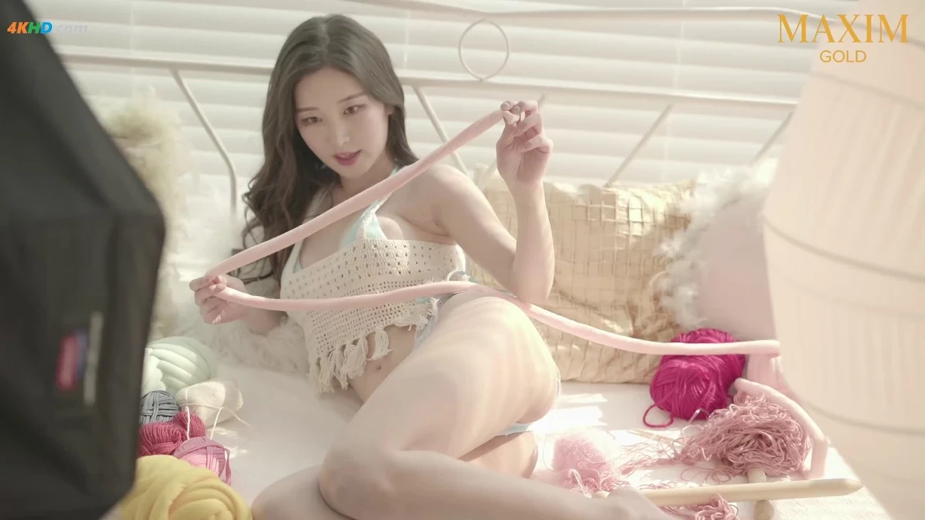 [MAXIM] Miss Maxim - Kim Na Jung & Special Pictorial — photo 10