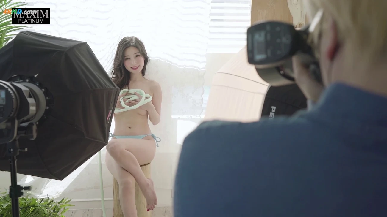 [MAXIM] Miss Maxim - Kim Na Jung & Special Pictorial — photo 24