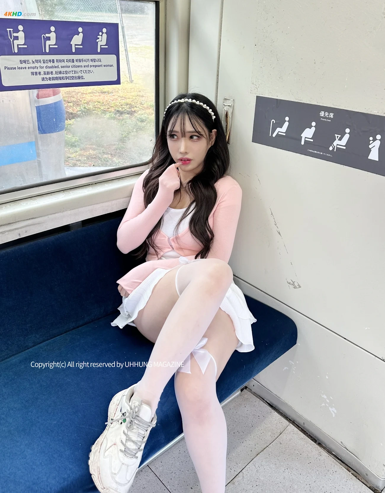 [UHHUNG MAGAZINE] Hani (HaNi) - The Girlfriend on The Subway — photo 16
