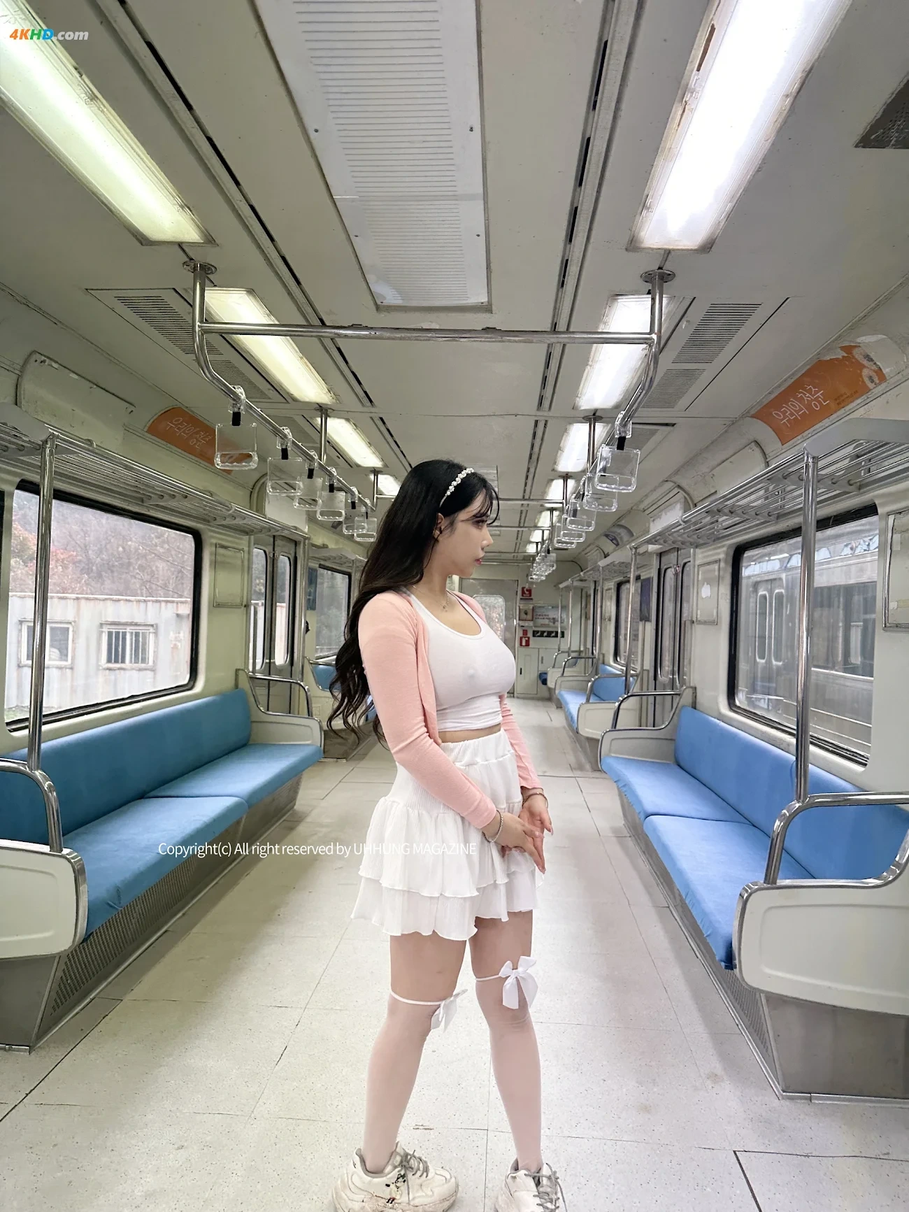 [UHHUNG MAGAZINE] Hani (HaNi) - The Girlfriend on The Subway — photo 56