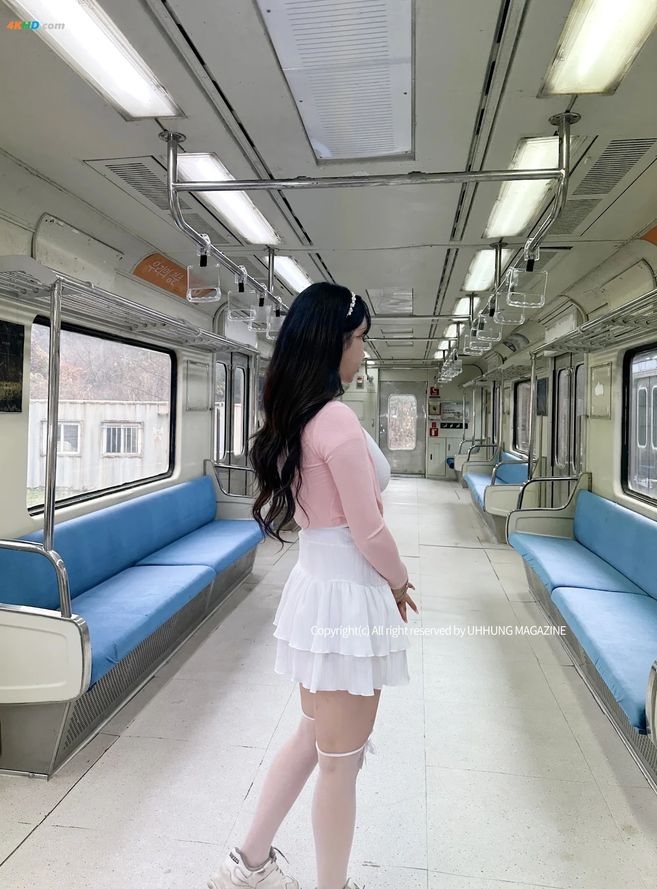 [UHHUNG MAGAZINE] Hani (HaNi) - The Girlfriend on The Subway — photo 57