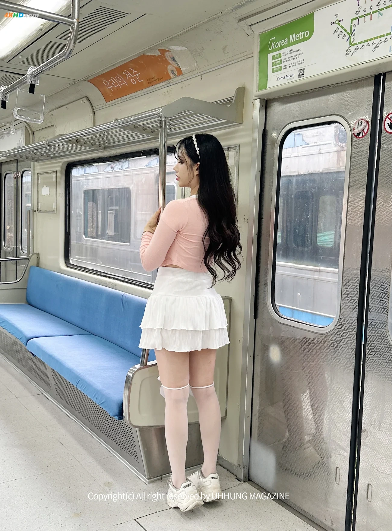 [UHHUNG MAGAZINE] Hani (HaNi) - The Girlfriend on The Subway — photo 58