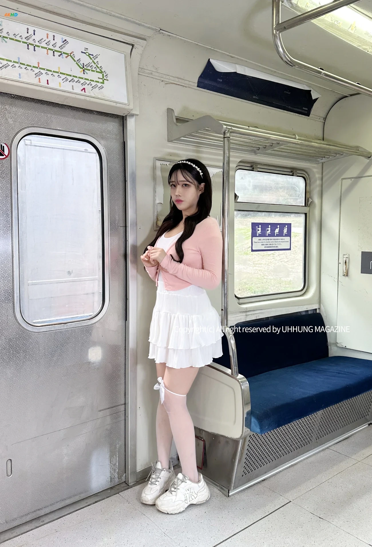 [UHHUNG MAGAZINE] Hani (HaNi) - The Girlfriend on The Subway — photo 64