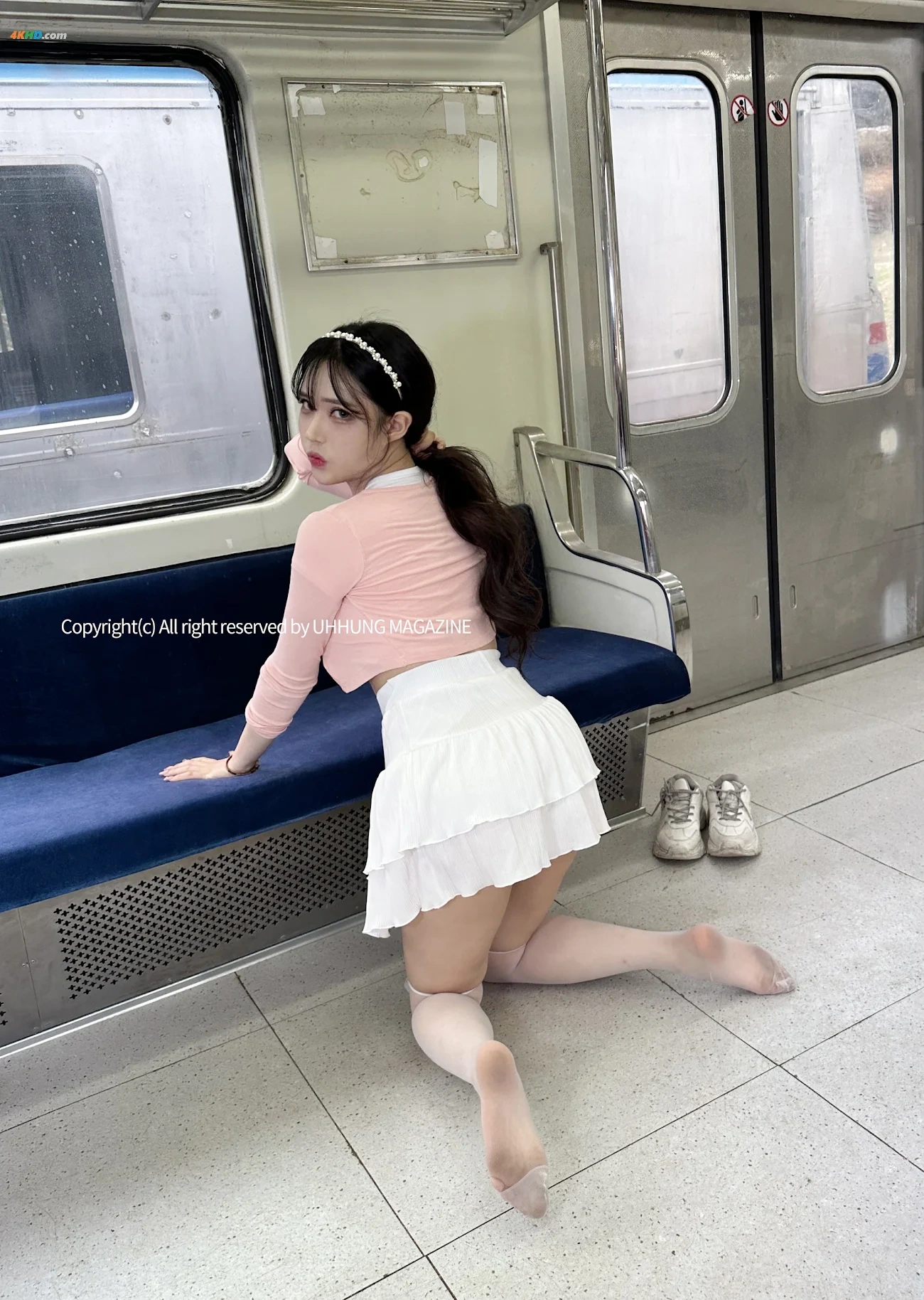 [UHHUNG MAGAZINE] Hani (HaNi) - The Girlfriend on The Subway — photo 69